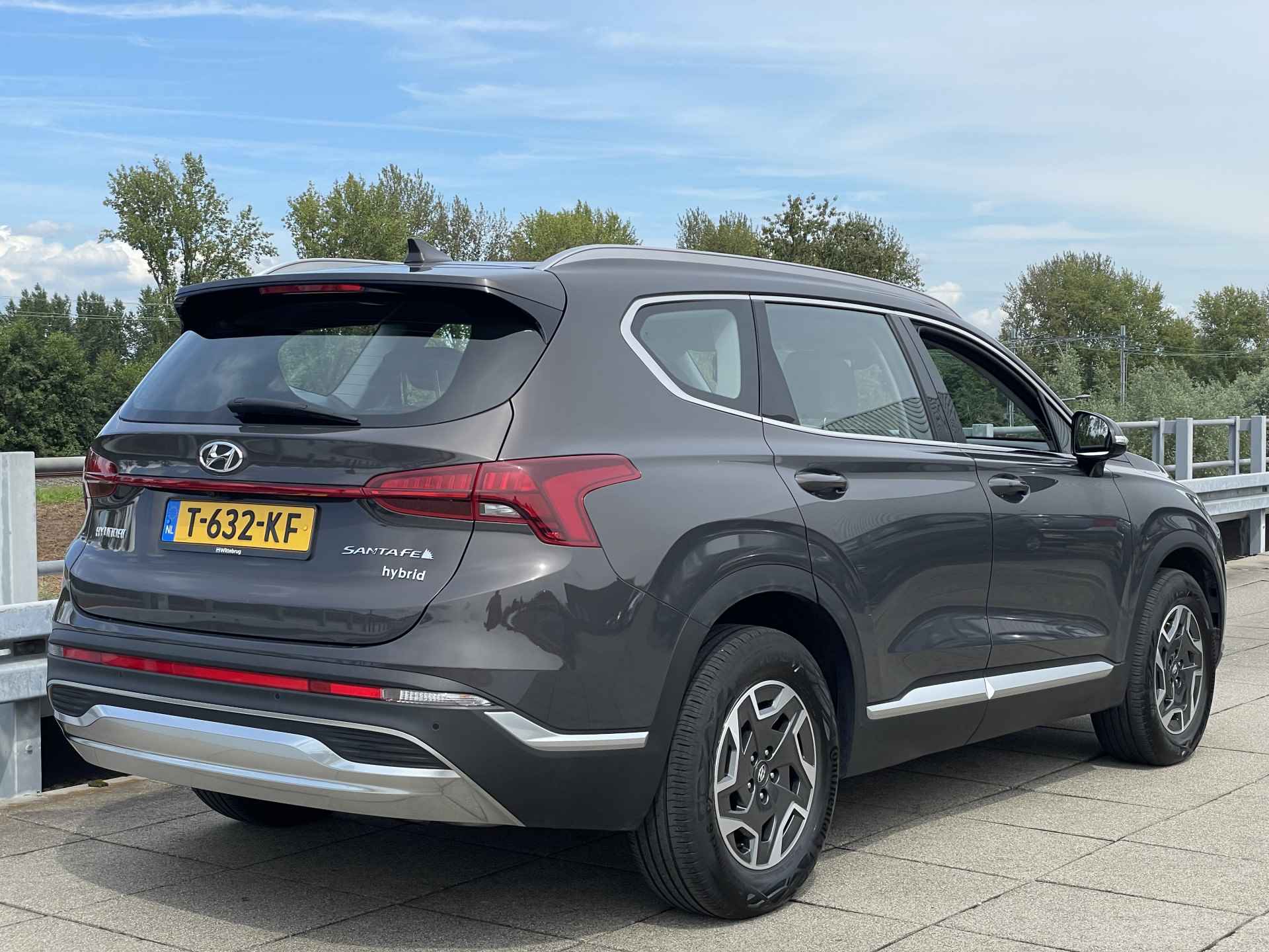 Hyundai Santa Fe 1.6 T-GDI HEV Comfort 7p. | Apple Carplay + Android Auto | Cruise Control | Rijklaarprijs! | - 33/35