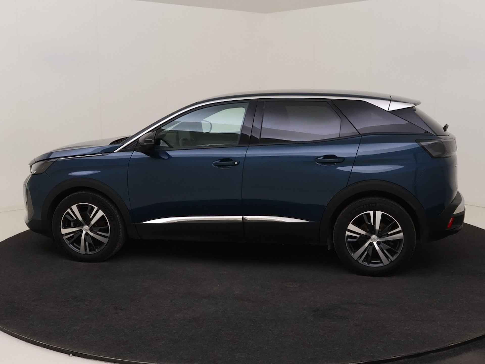 Peugeot 3008 1.2 Hybrid 136 Allure Pack Business | Navi | Cruise | Keyless - 3/29