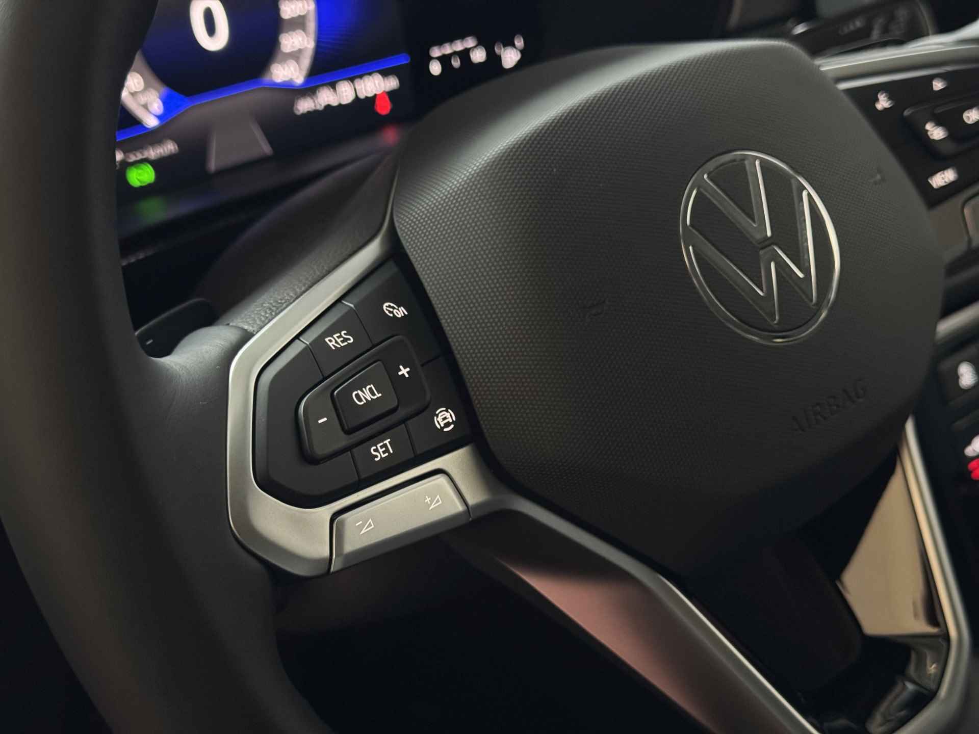 Volkswagen T-Cross ✅NIEUWSTE MODEL T-CROSS✅ 1.5 150PK LED V+A CAMERA DIG.COCKPIT PRO STOEVERW KEYLESS P-ASSIST NIEUWE AUTO . NIEUWE MODEL - 12/81