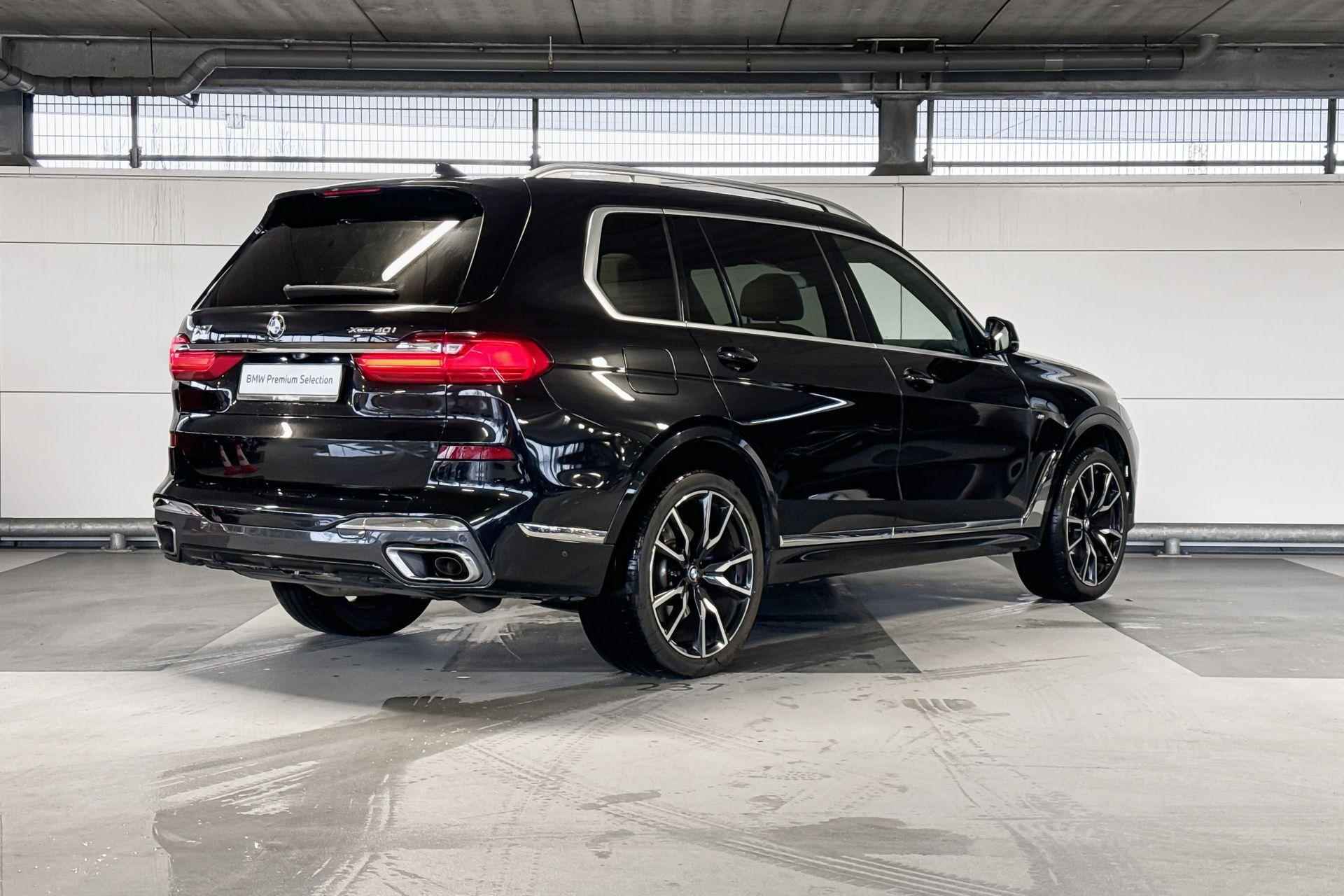 BMW X7 xDrive40i High Executive - 6/26