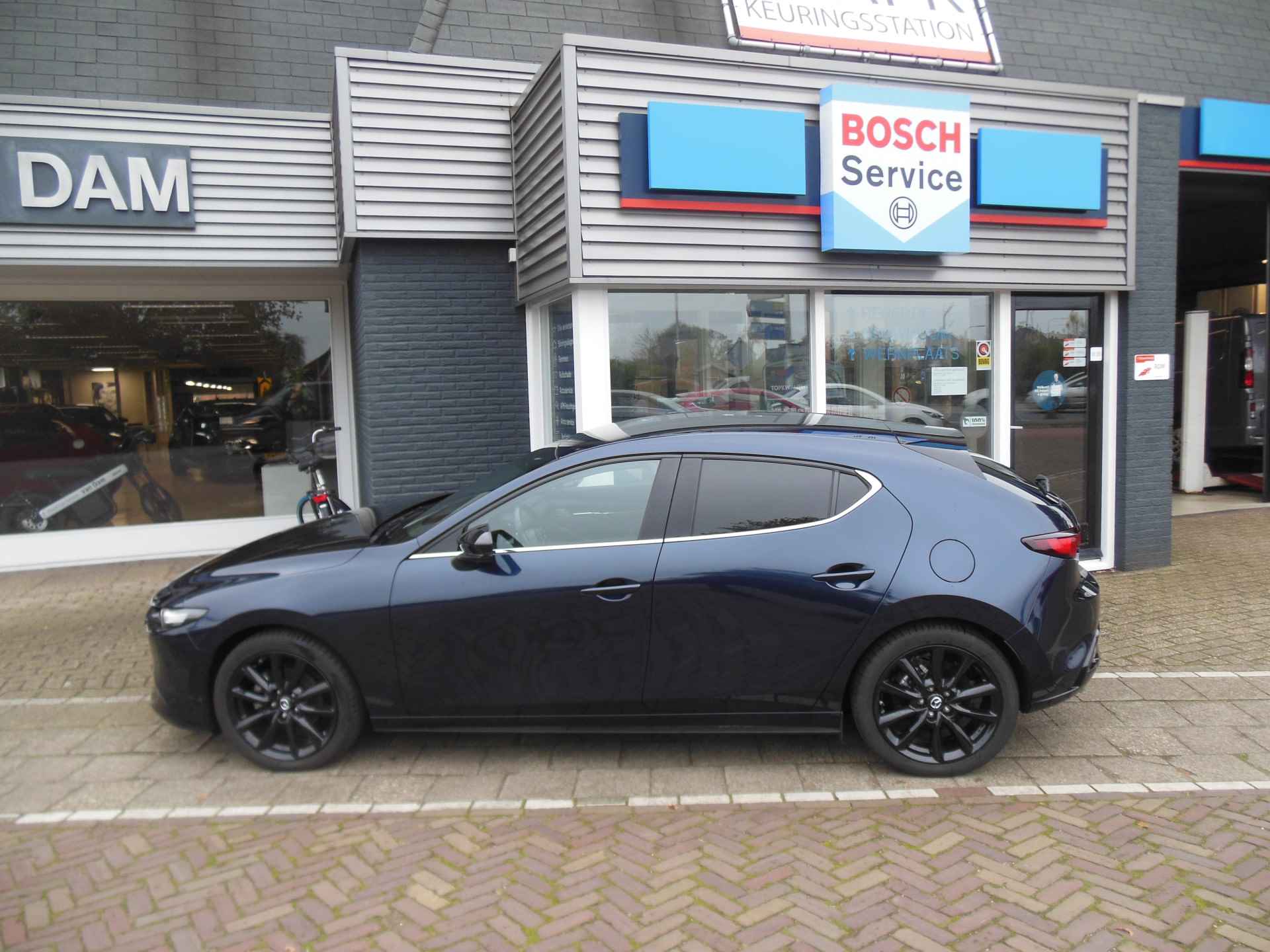 Mazda 3 2.0 e-SkyActiv-G M Hybrid 150 Sportive 12 maanden Bovag garantie automaat navi/carplay/android - 4/25