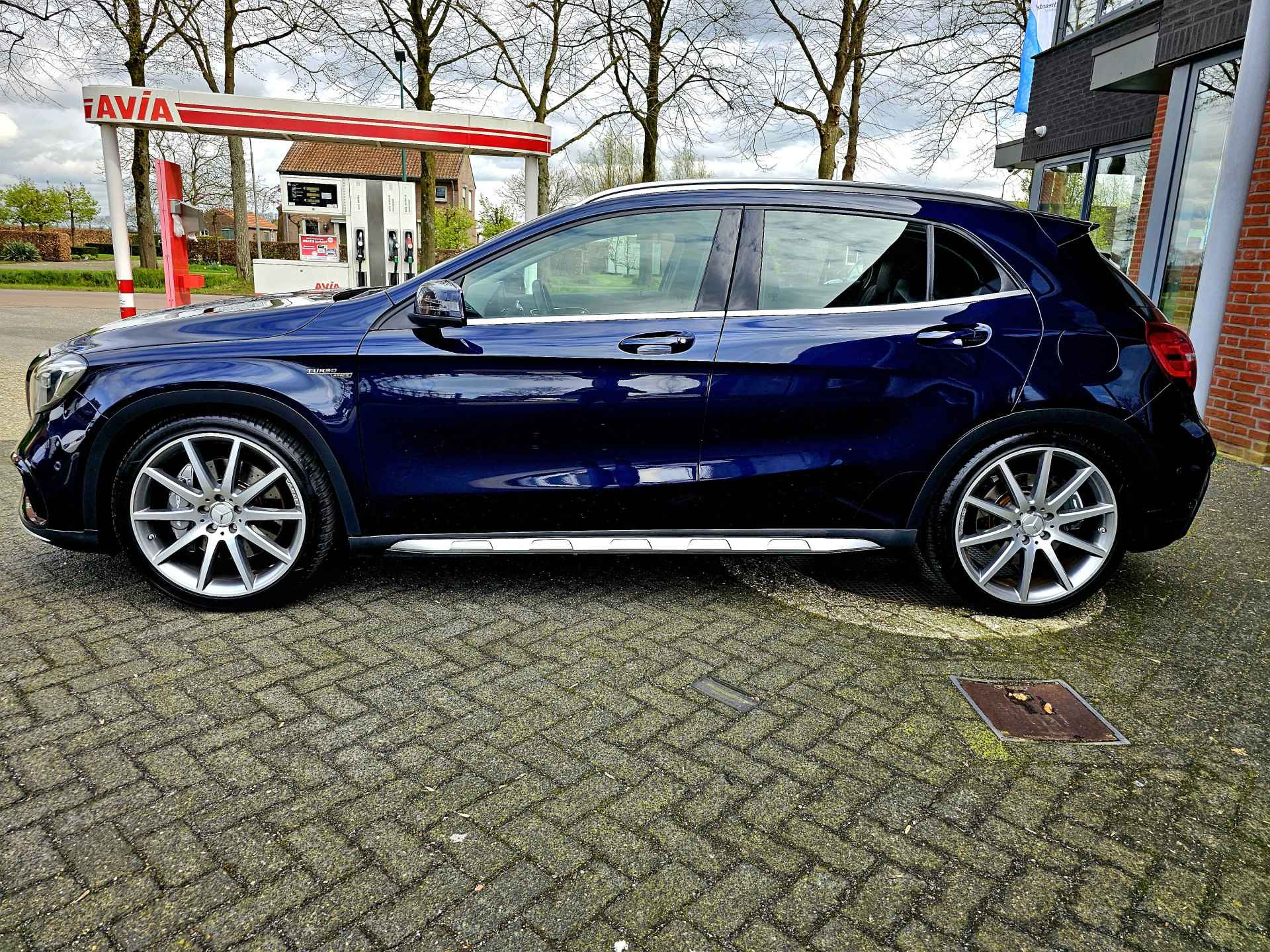 Mercedes-Benz GLA AMG 45 4MATIC Premium,360 camera,Leder. - 4/43