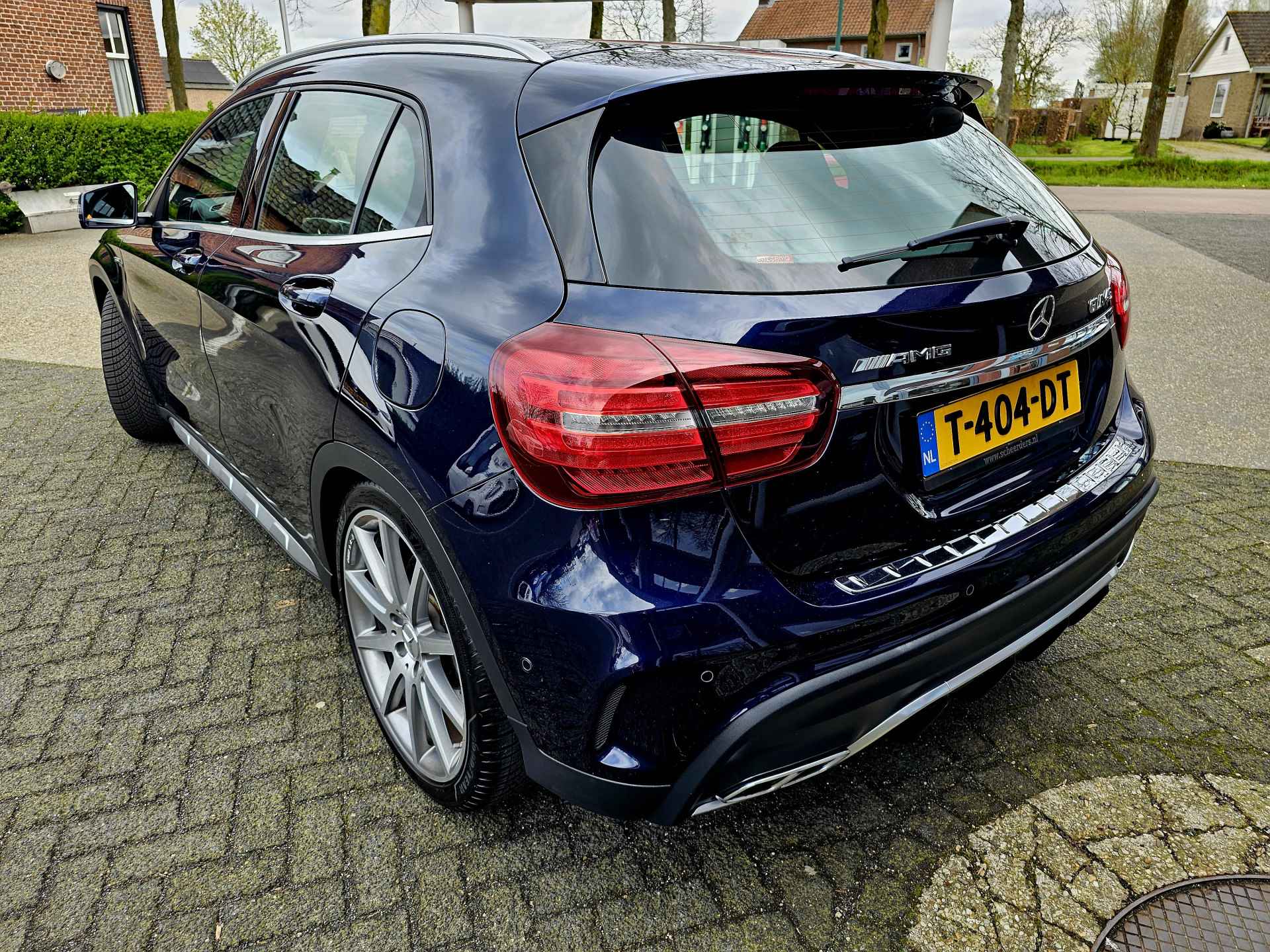 Mercedes-Benz GLA AMG 45 4MATIC Premium,360 camera,Leder. - 10/43