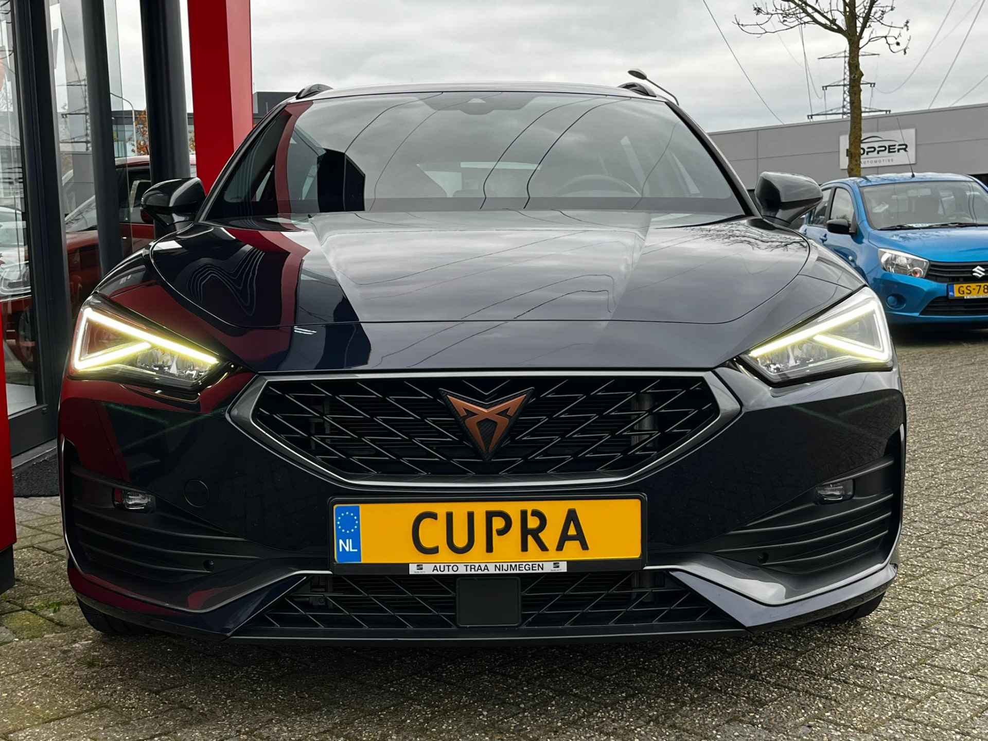 CUPRA Leon Sportstourer 1.4 e-Hybrid VZ 245pk / 19'' LMV / STOEL+STUUR VERW. / ELEK. KLEP / - 11/29