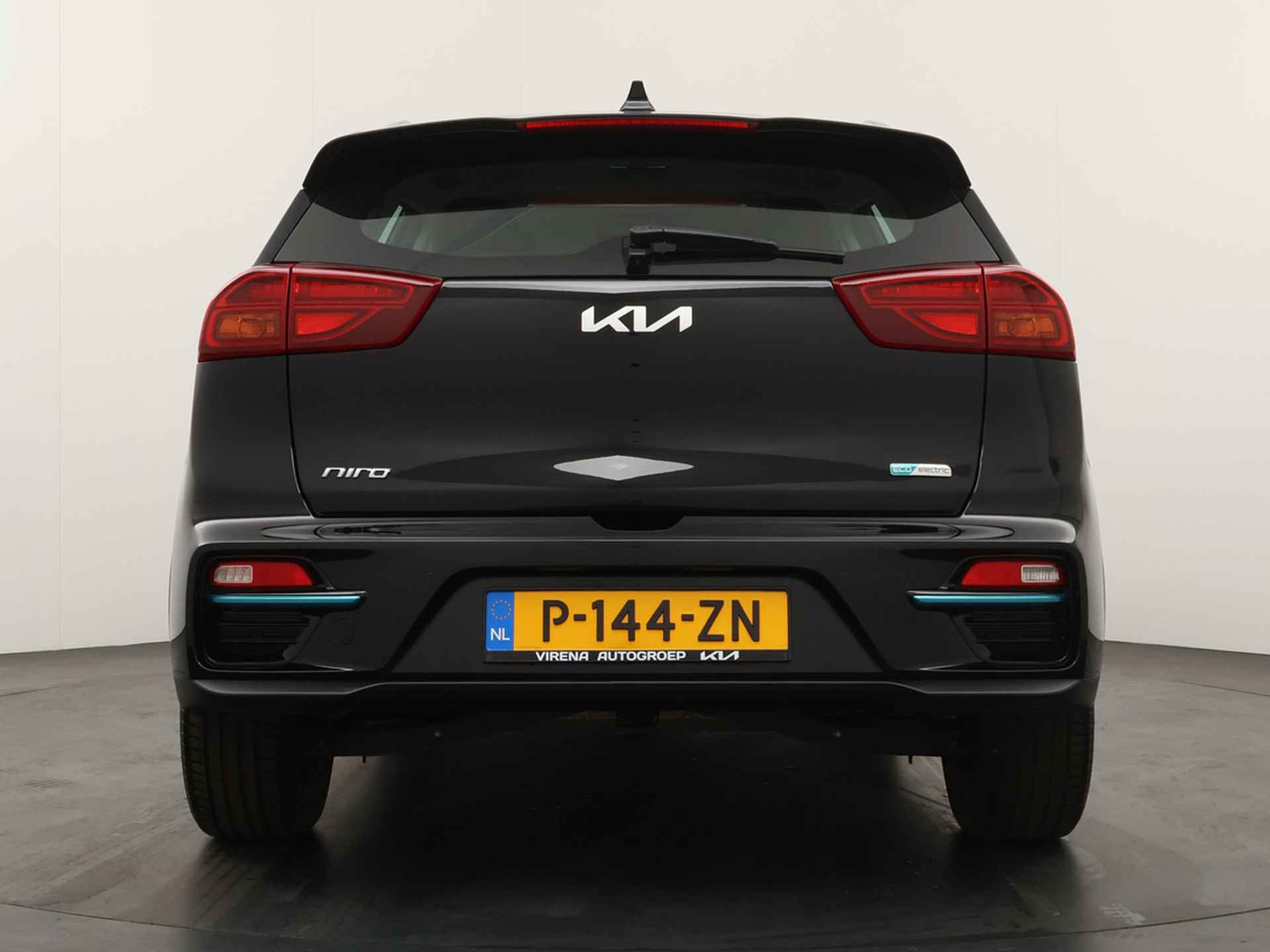 Kia e-Niro DynamicLine 64 kWh -  Apple CarPlay/Android Auto - Achteruitrijcamera - Adaptieve Cruise Control - Navigatie - Climate Control - Fabrieksgarantie tot 07-2029 - 7/45