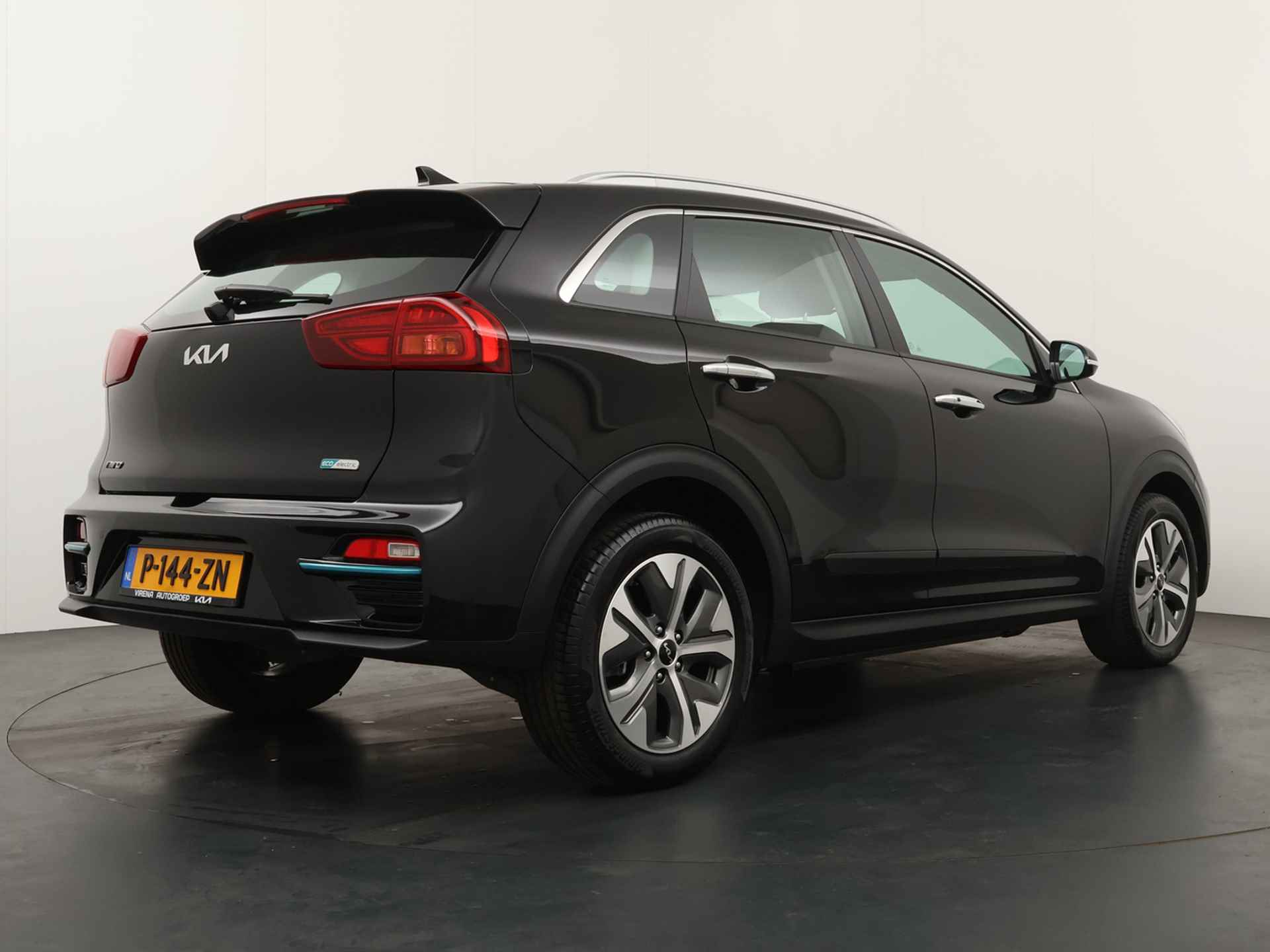 Kia e-Niro DynamicLine 64 kWh -  Apple CarPlay/Android Auto - Achteruitrijcamera - Adaptieve Cruise Control - Navigatie - Climate Control - Fabrieksgarantie tot 07-2029 - 9/45