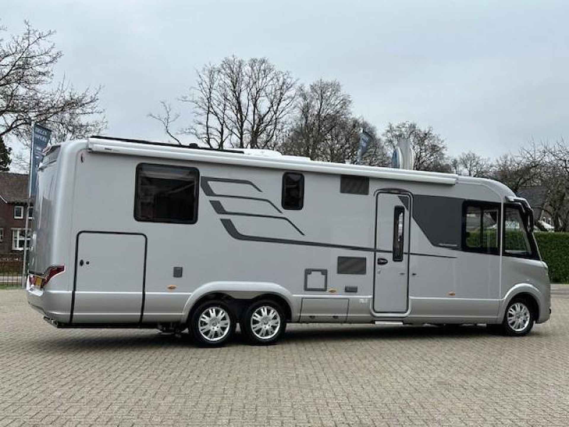 Hymer BML I 890 Automaat - 18/25