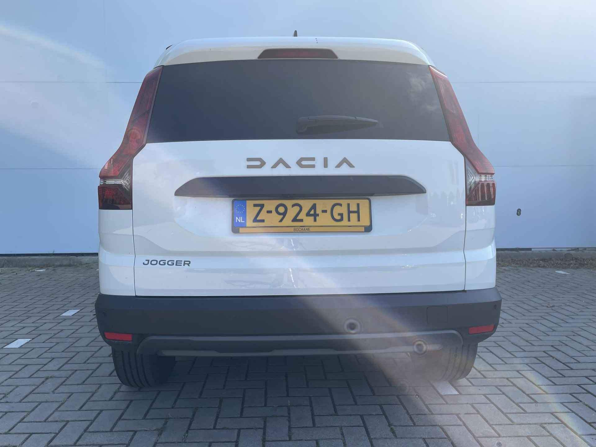 Dacia Jogger 1.0 TCe 110 Extreme 5p. - 14/27