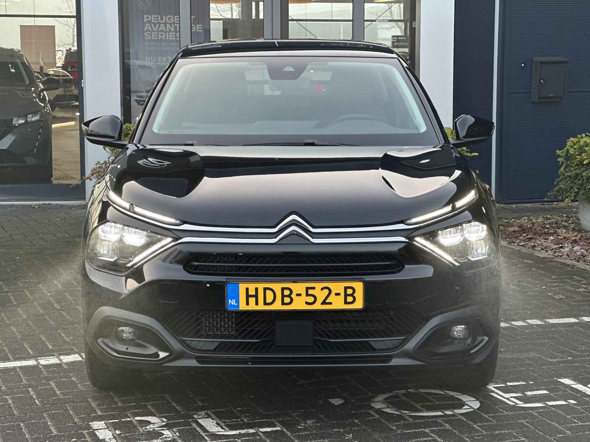 Citroen C4 1.2 Hybrid 136pk Plus | Comfort Stoelen | Stoel-/Voorruitverwarming | Navigatie | Climate Control | Full LED | Apple Carplay/Android Auto |  DAB | LM velgen | - 5/33