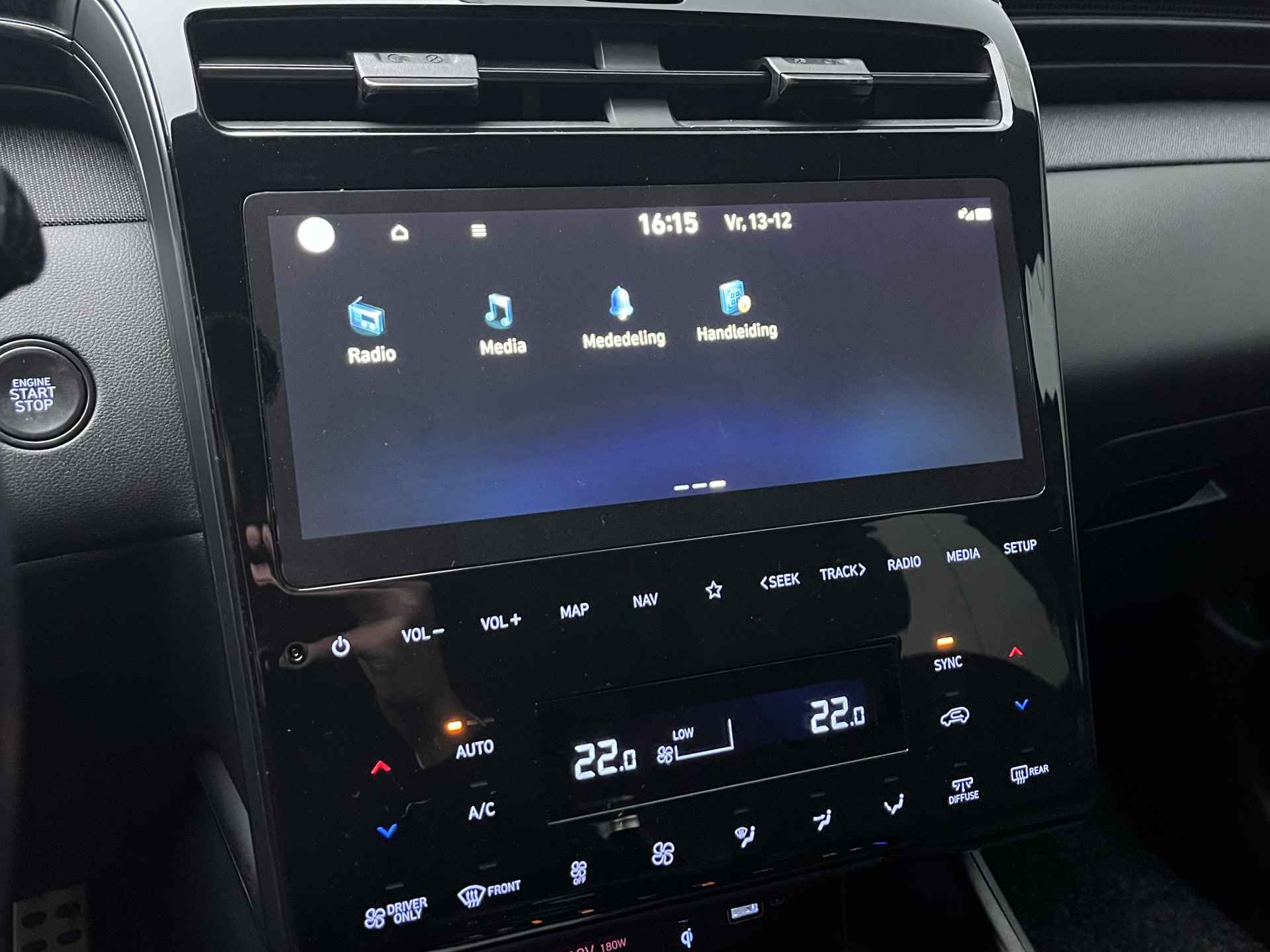 Hyundai Tucson 1.6 T-GDI HEV 230pk N-Line Automaat | Carplay | Climate | Keyless | Trekhaak | Navigatie | Elek. Klep | LED verlichting | 360 Ca - 28/40