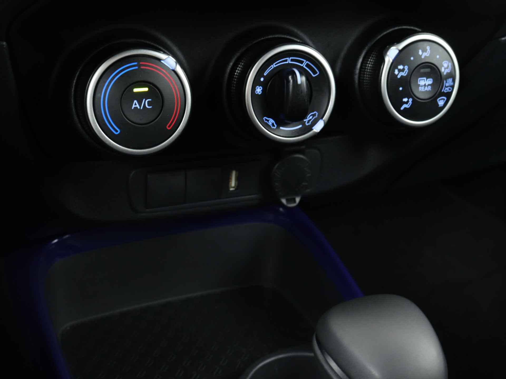 Toyota Aygo X 1.0 Pulse | Apple CarPlay | Android Auto | - 12/42