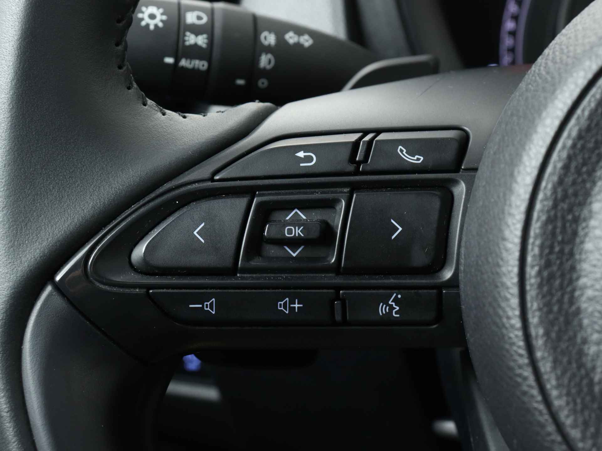 Toyota Aygo X 1.0 Pulse | Apple CarPlay | Android Auto | - 22/42