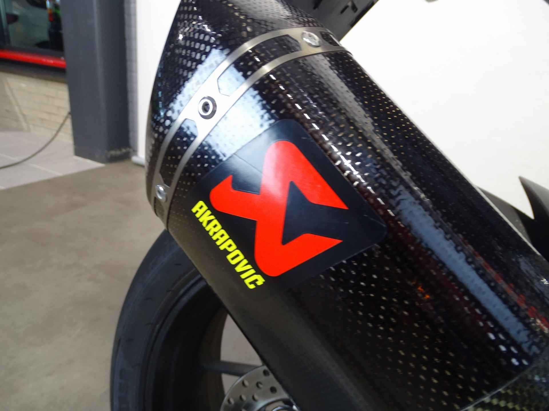 Aprilia RSV 4 1100 FACTORY - 7/11