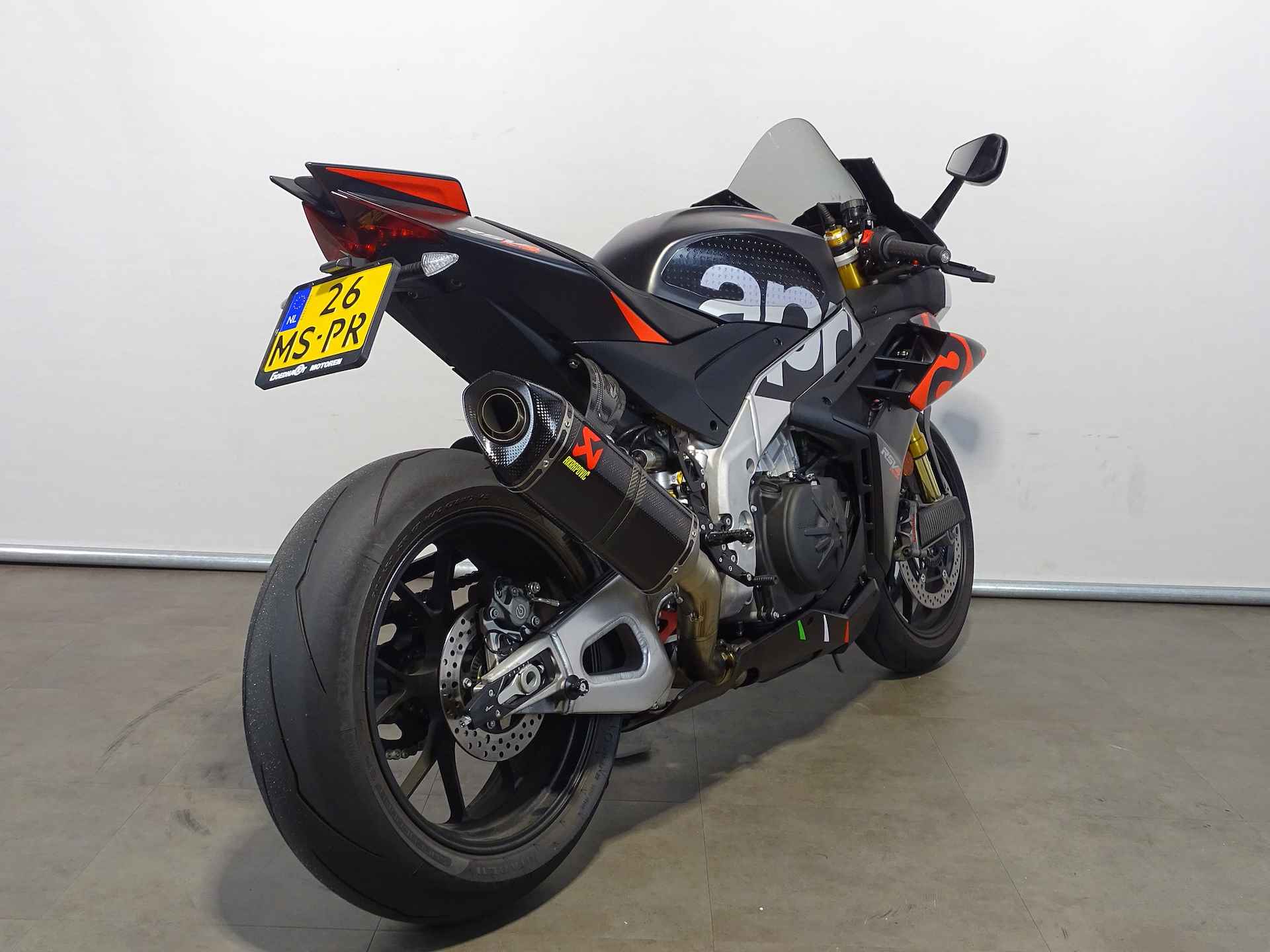 Aprilia RSV 4 1100 FACTORY - 11/11