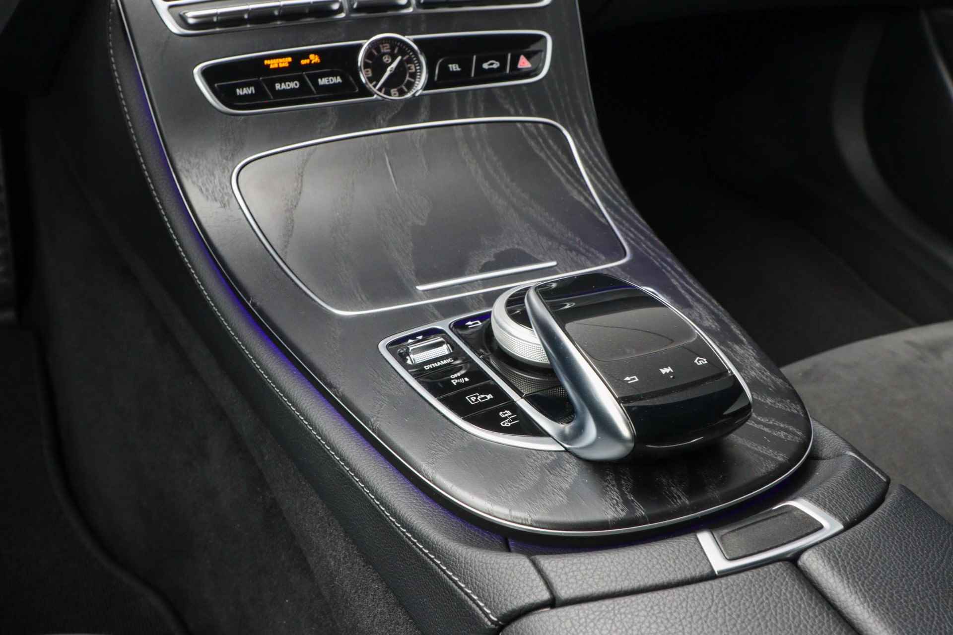 Mercedes-Benz E-klasse Estate 300 de Business Solution AMG | PHEV | Panoramadak | Rijklaarprijs - incl.garantie - 36/48