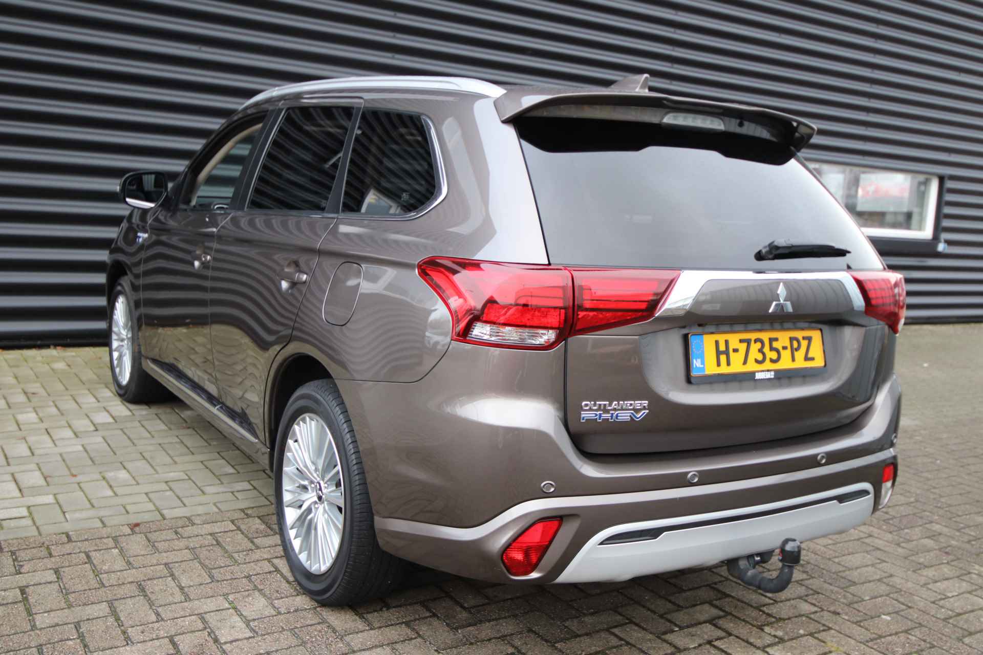 Mitsubishi Outlander 2.4 PHEV Intense+ NL-Auto, Trekh, Opendak - 76/78