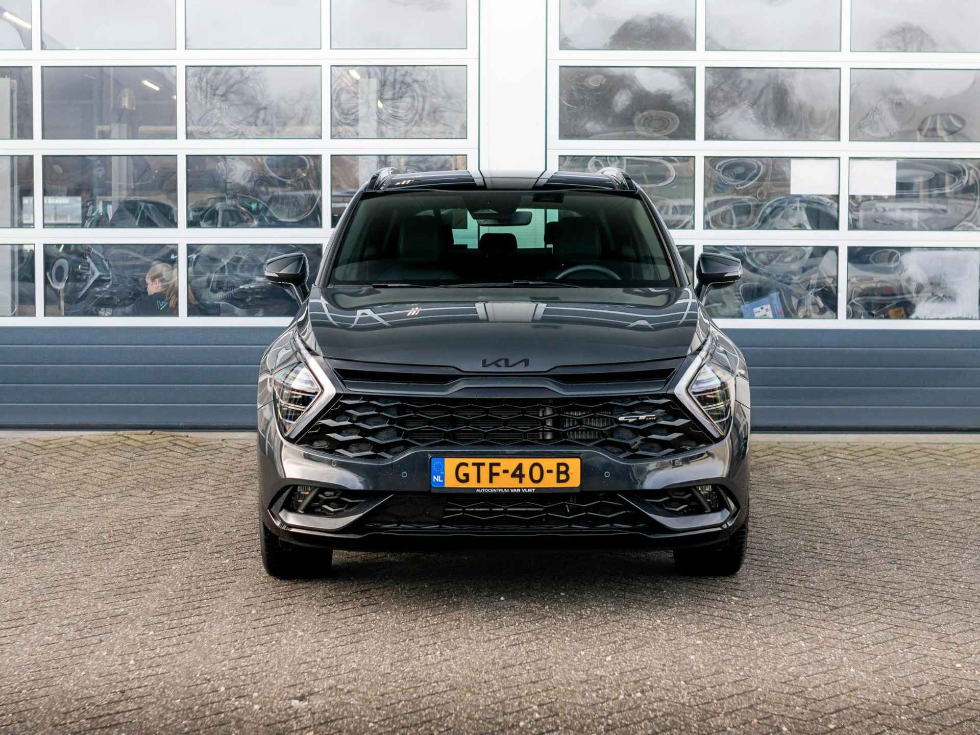 Kia Sportage 1.6 T-GDi Hybrid GT-Line l Beschikbaar in overleg l Stoel Stuurwiel verwarming l Volledig de-chrome l 19 Inch Velgen l Vraag de verkoper naar de optie om elke Kia te personaliseren l - 2/31