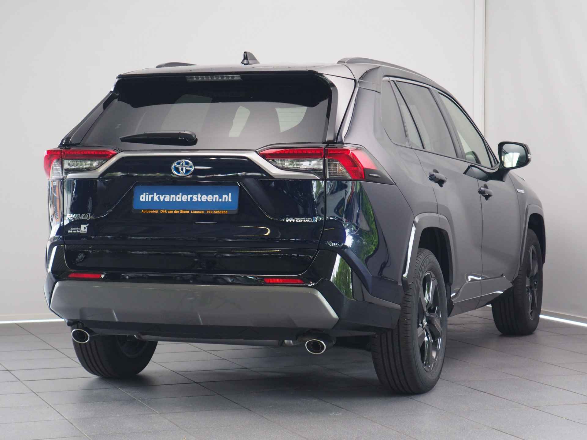 Toyota RAV4 2.5 Hybrid Style Bi-Tone | Stuur- en Stoelverwarming | Adaptive Cruise Control | Achteruitrijcamera | Apple CarPlay/ Android Auto | Draadloze Telefoonlader | Pre-Collision System | Elektrische Achterklep | Verwarmde - 7/24