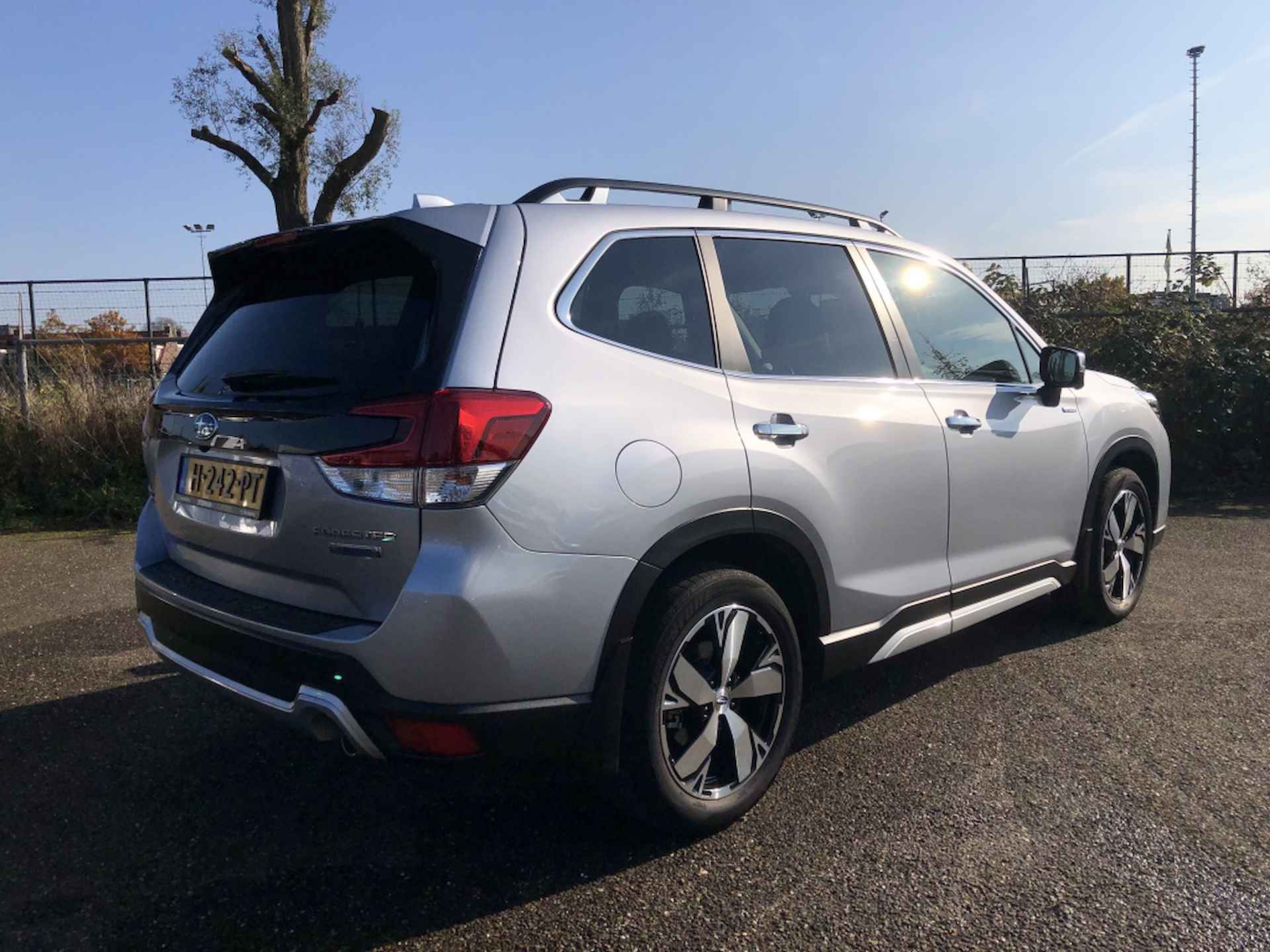 Subaru Forester 2.0i e-BOXER FirstEd Afn.trekhaak, Alarmklasse3, applecarplay - 3/34