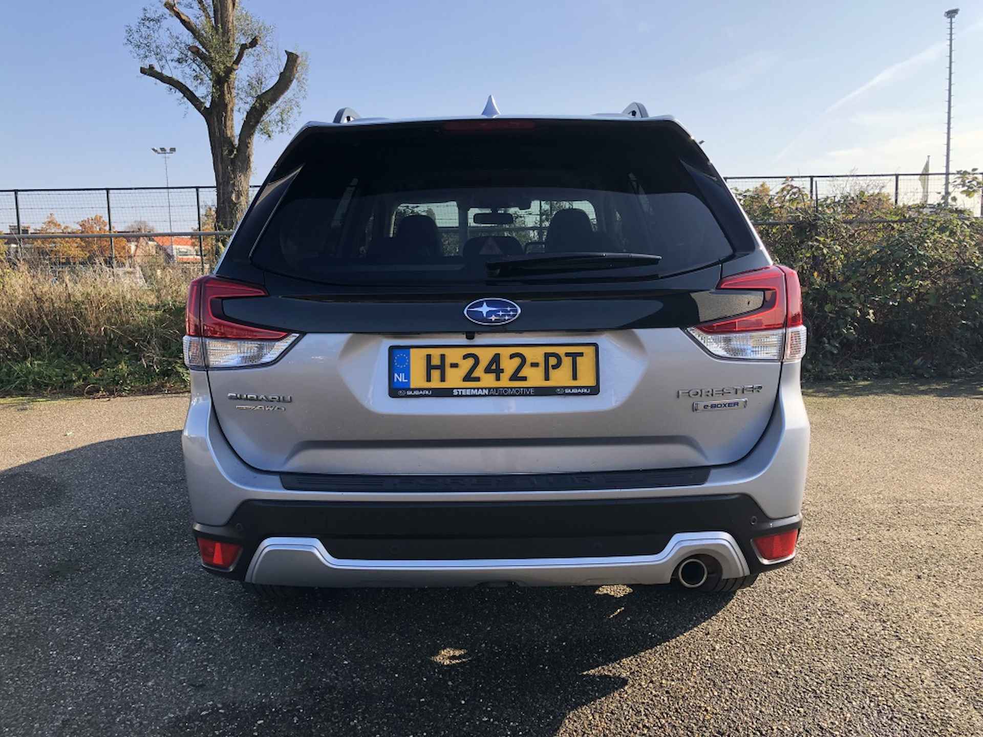 Subaru Forester 2.0i e-BOXER FirstEd Afn.trekhaak, Alarmklasse3, applecarplay - 4/34