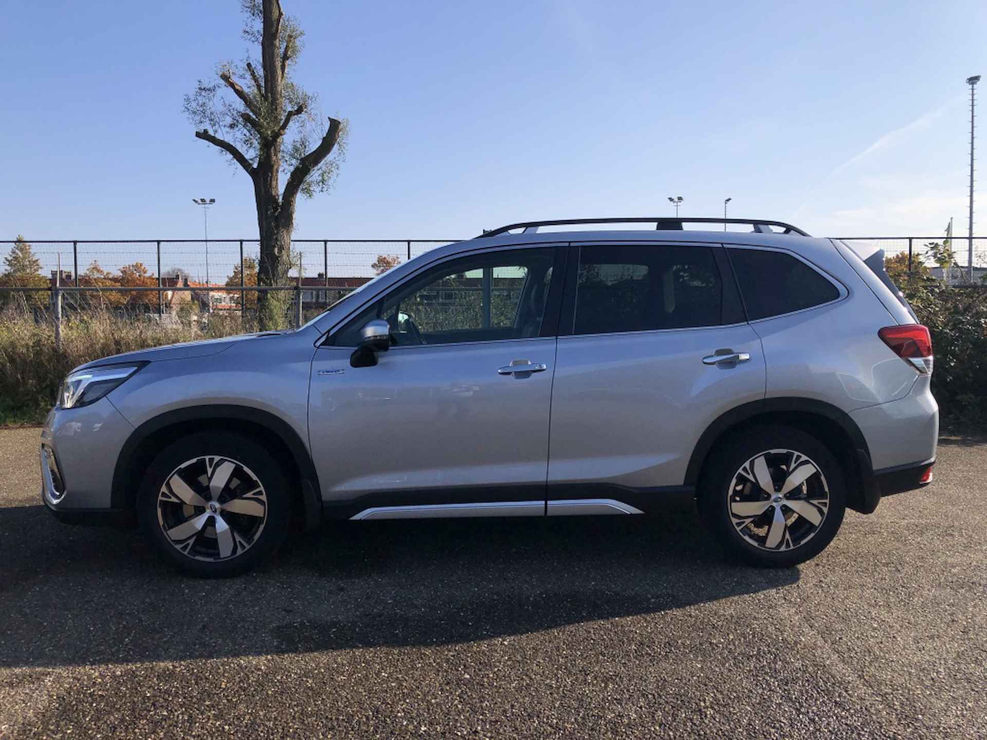 Subaru Forester 2.0i e-BOXER FirstEd Afn.trekhaak, Alarmklasse3, applecarplay - 6/34