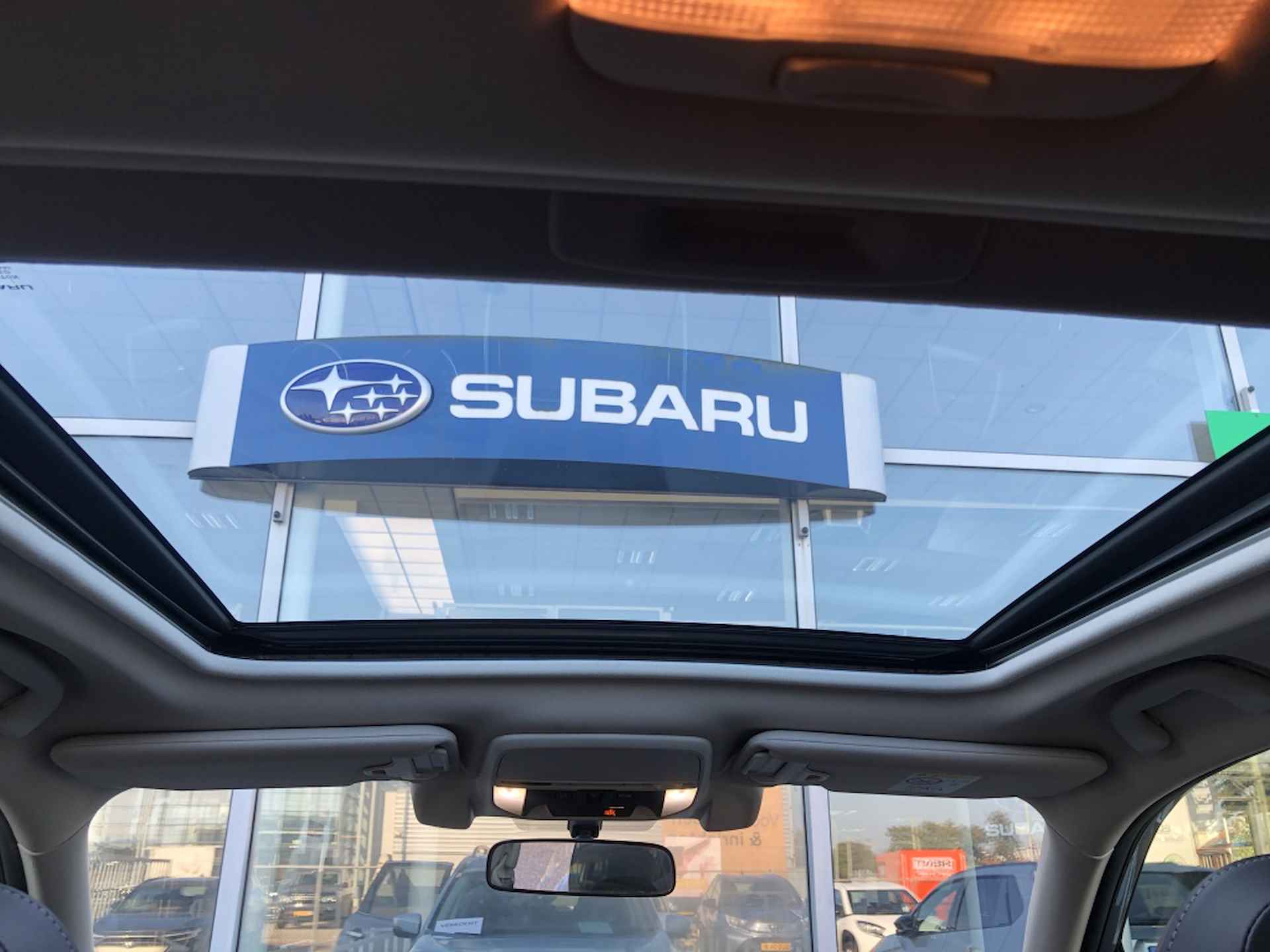 Subaru Forester 2.0i e-BOXER FirstEd Afn.trekhaak, Alarmklasse3, applecarplay - 18/34