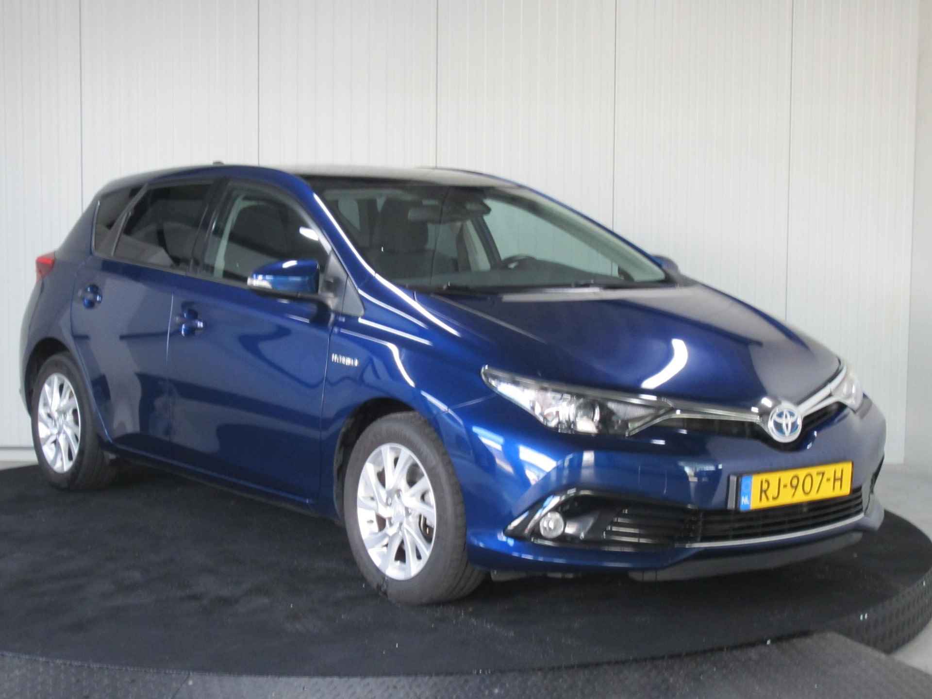 Toyota Auris 1.8 Hybrid Dynamic Navi Panoramadak - 27/27