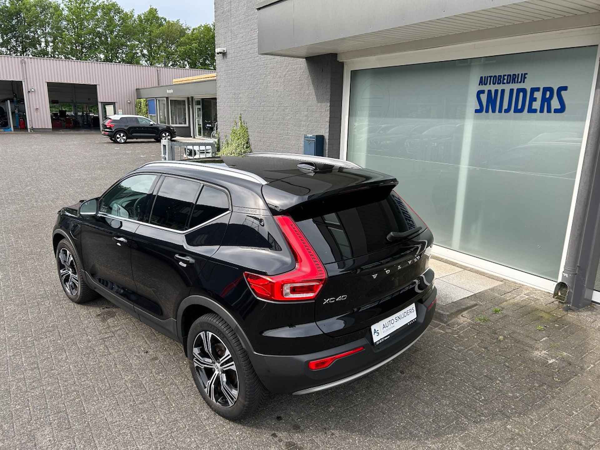 VOLVO Xc40 T5 Recharge Inscription Expression Automaat - 7/30