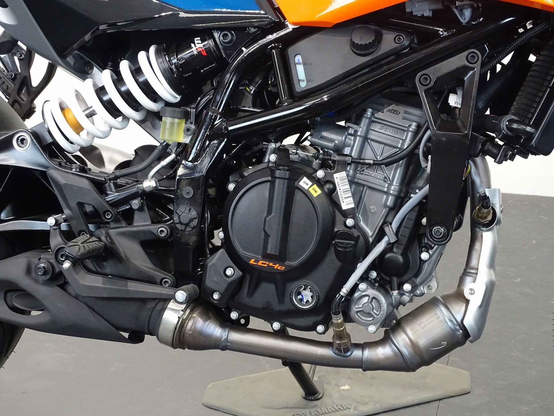 KTM 125 DUKE - 4/11