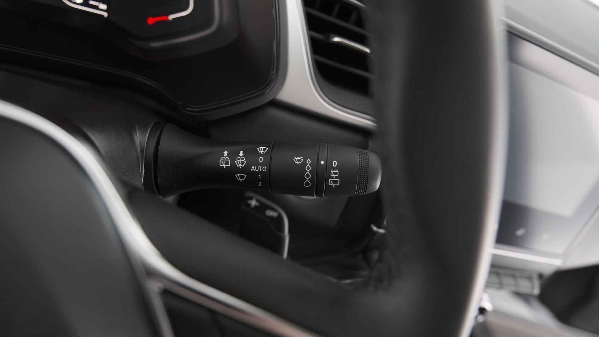 Renault Captur Mild Hybrid 140 EDC Techno | Camera | Navigatie | Apple Carplay | Parkeersensoren - 31/75