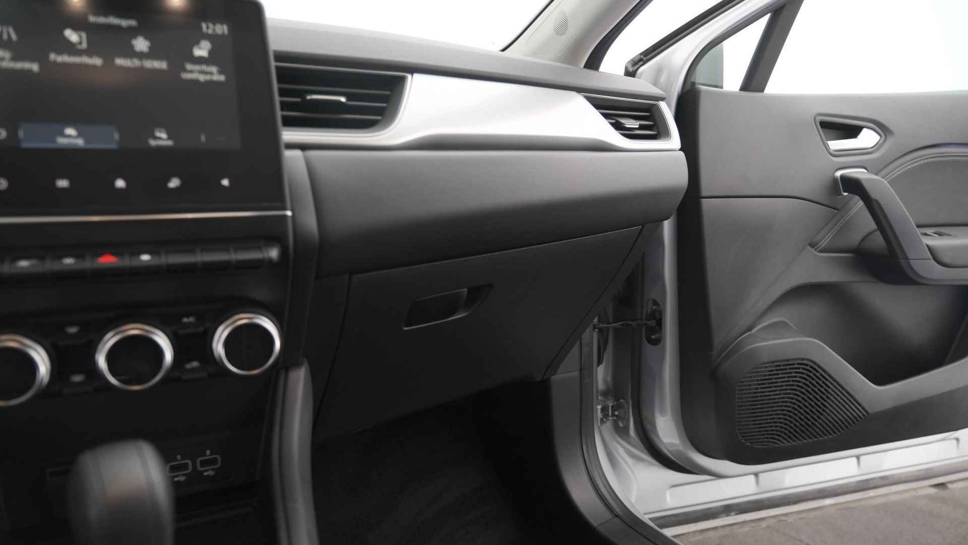 Renault Captur Mild Hybrid 140 EDC Techno | Camera | Navigatie | Apple Carplay | Parkeersensoren - 67/75