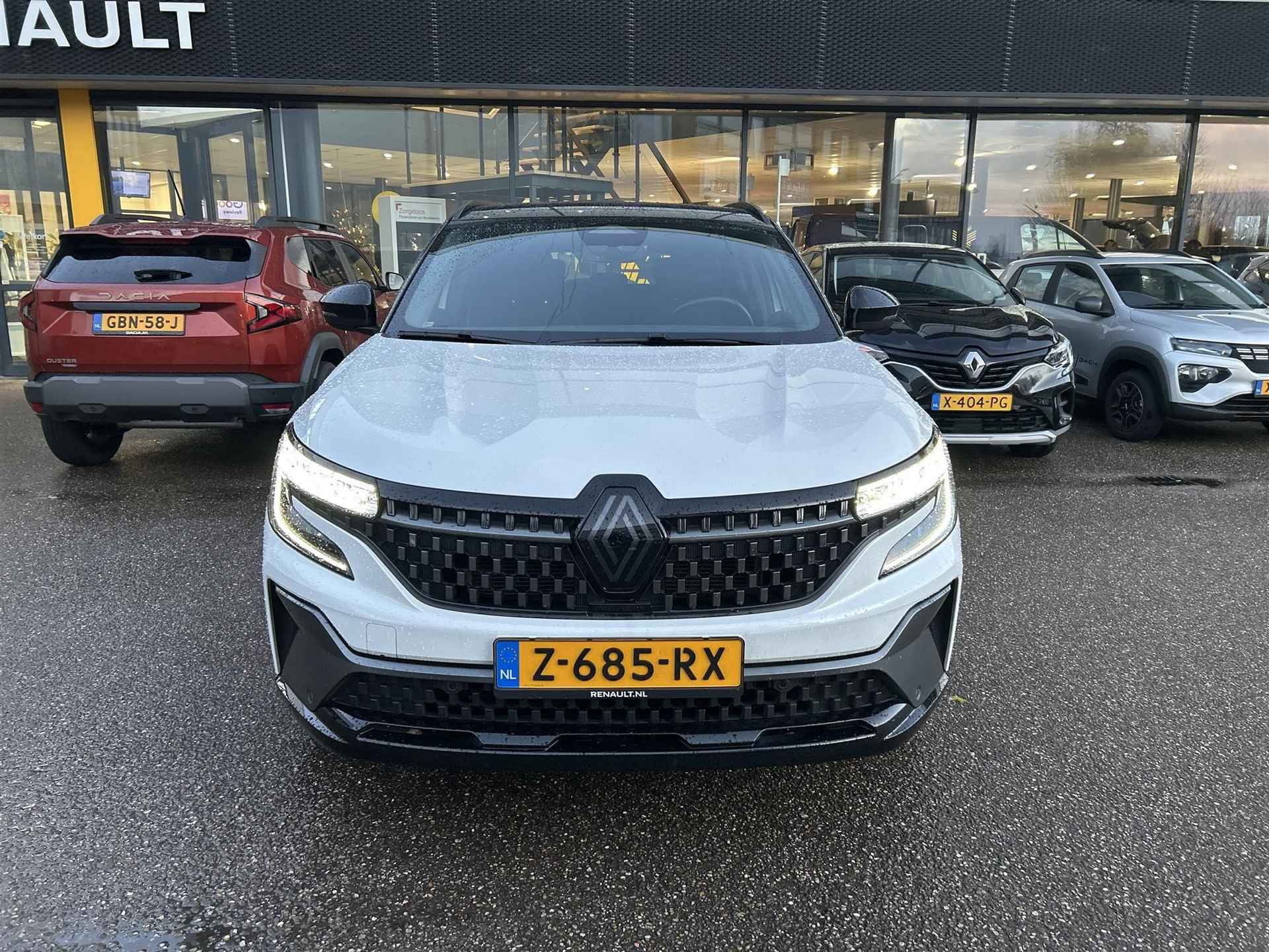 Renault Austral 1.2 E-Tech Hybrid 200 Techno Esprit Alpine - 9/17