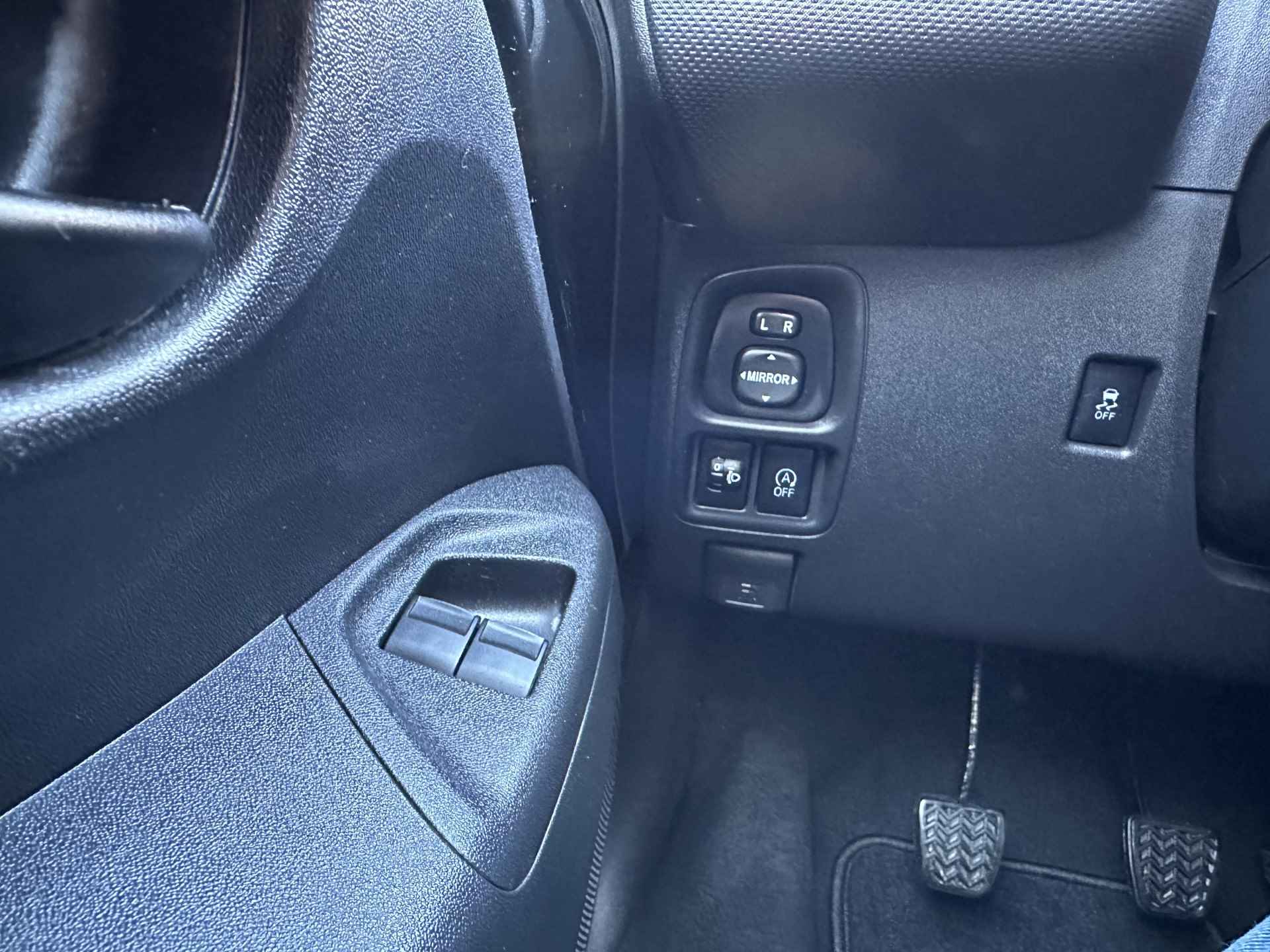 Citroën C1 1.0 VTi Feel All-in prijs Airco/ Bluetooth/ Centrale deurvergr/ Getint Glas - 14/21