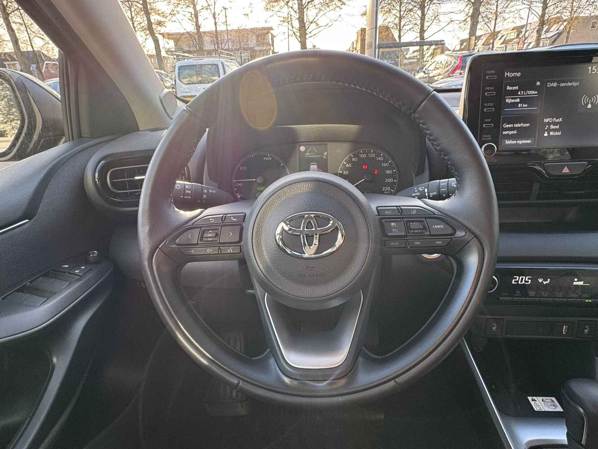 Toyota Yaris 1.5 Hybrid Business Head-up Display, Stoelverwarming, 16inch velgen , All-in Rijklaarprijs - 20/36