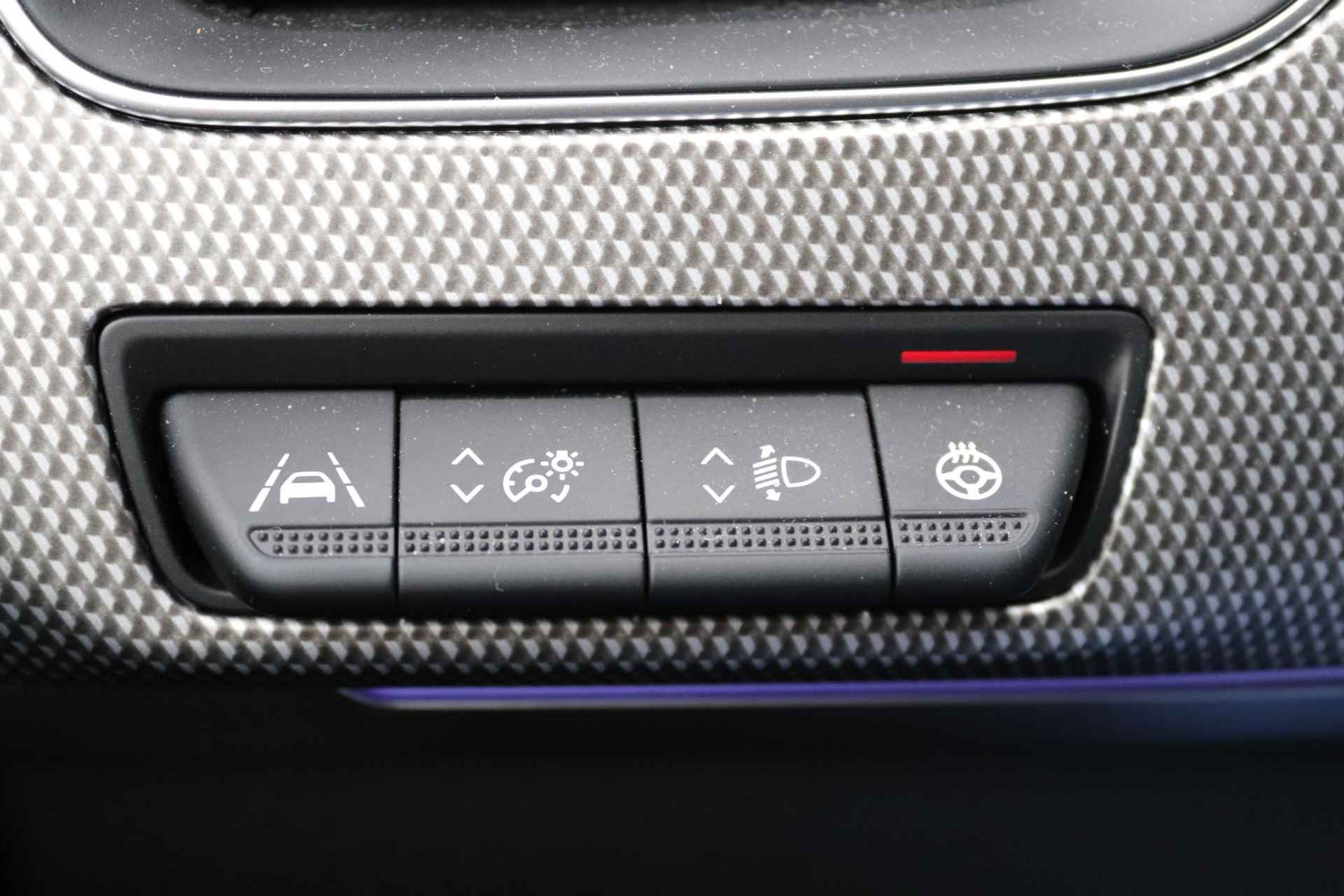 Renault Arkana 1.3 Mild Hybrid 160 EDC Techno | Automaat | Navigatie | Apple Carplay | Camera | Parkeersensoren | Panoramadak | Winter-pakket | LED koplampen - 20/34
