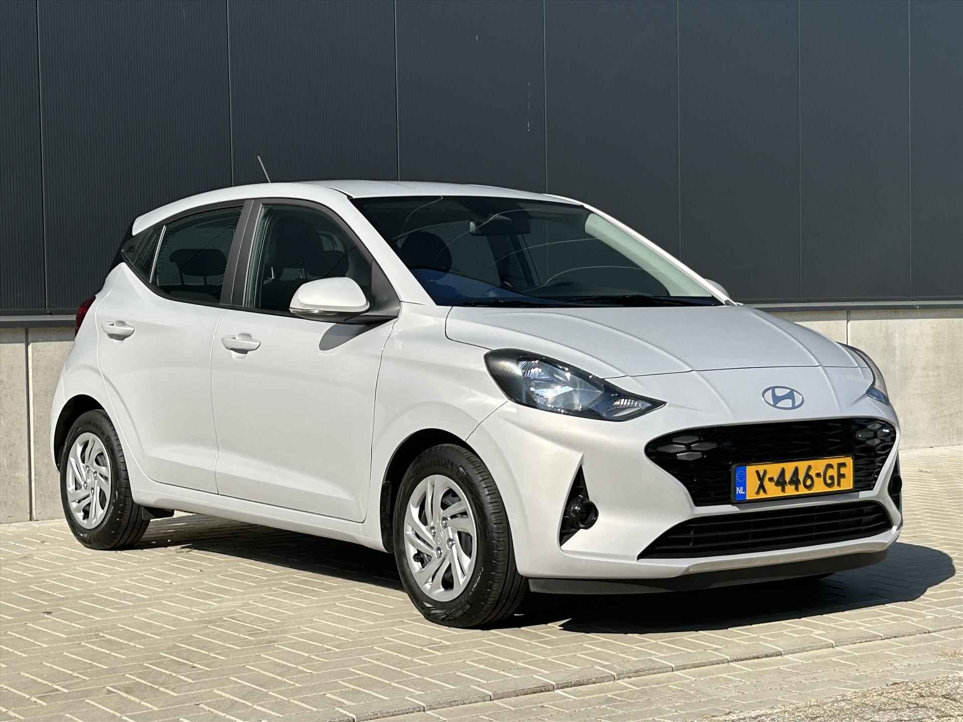 HYUNDAI I10 1.0i 67pk Aut Comfort | Automaat | Airco | Apple Carplay / Android Auto | Cruise Control | - 3/12