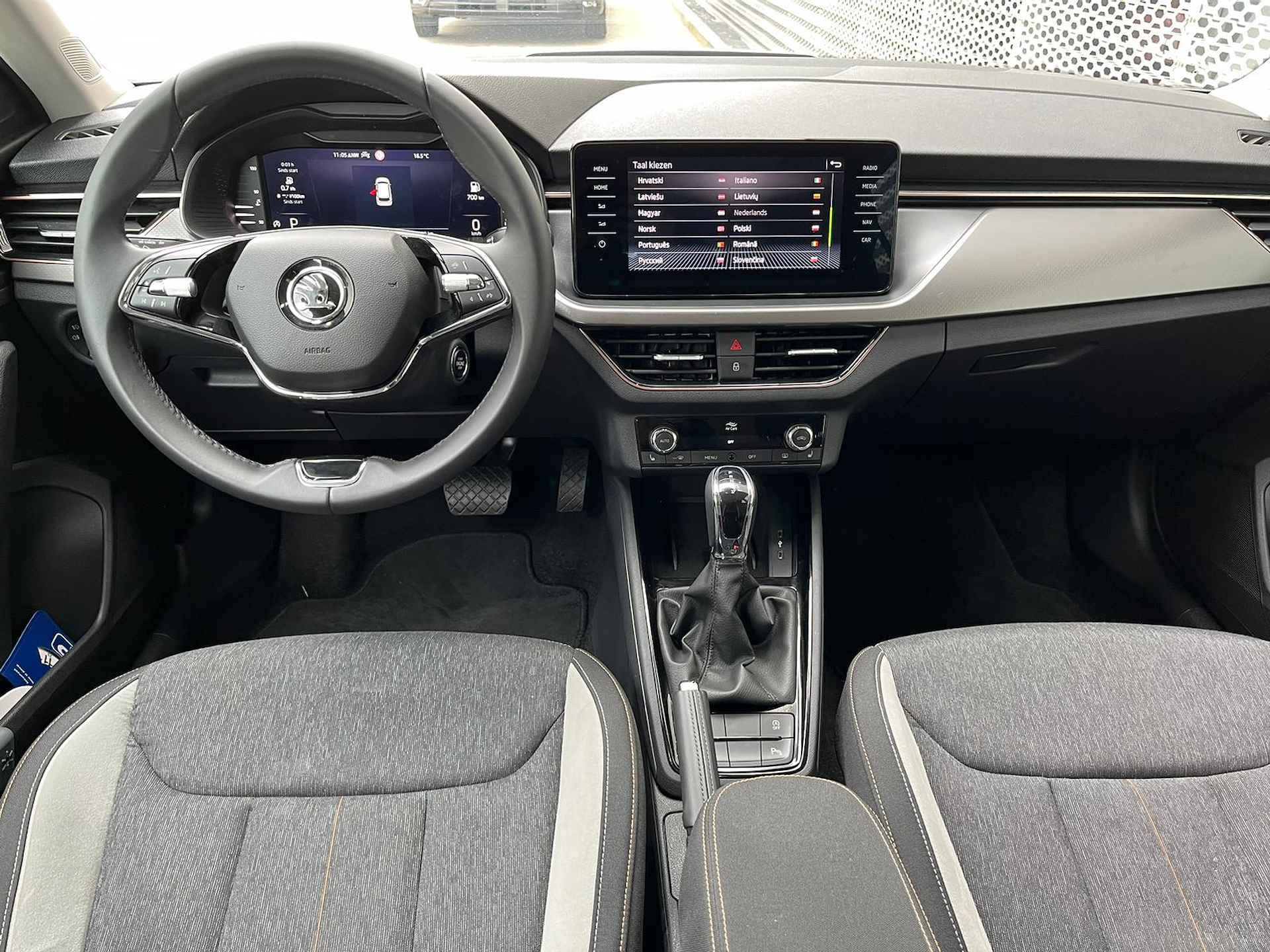 Škoda Kamiq 1.0 TSI Business Edition / Digitale Cockpit / LED / Stoelverwarming / Sfeerverlichting / Keyless Go - 14/33