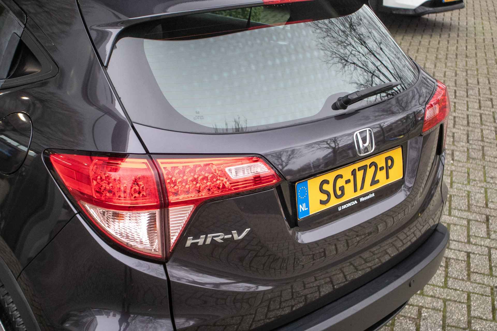 Honda HR-V 1.5 i-VTEC Elegance Automaat -All in rijklaarprijs | Dealer ond. | Navigatie | Magic seats | 12 mnd Bovag - 25/38