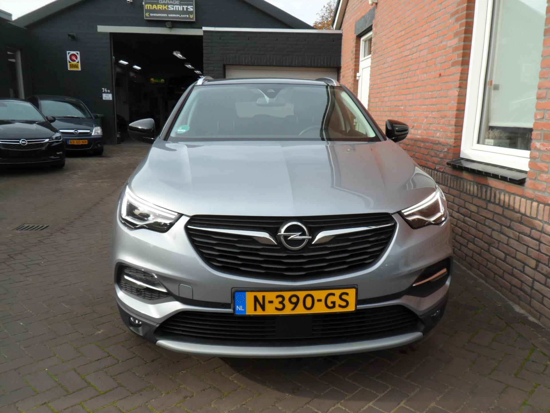 Opel Grandland X 1.2 Turbo 130pk S&S Aut Business - 11/35