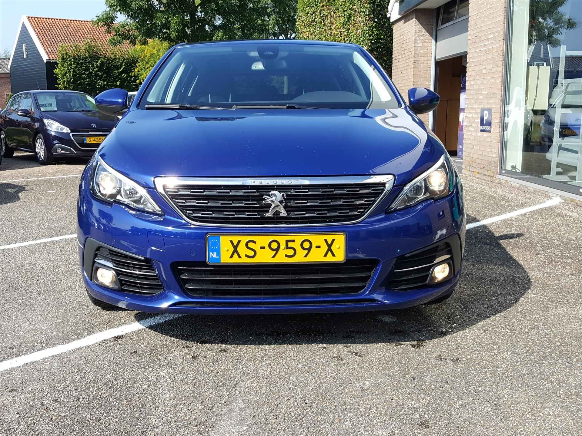 PEUGEOT 308 ALLURE 1.2 PureTech-130pk EAT6 AUTOMAAT Navigatie | Trekhaak | Cruise & Climate control | Achteruitrijcamera | KEYLESS entry&start | P-hulp | BT - 8/56