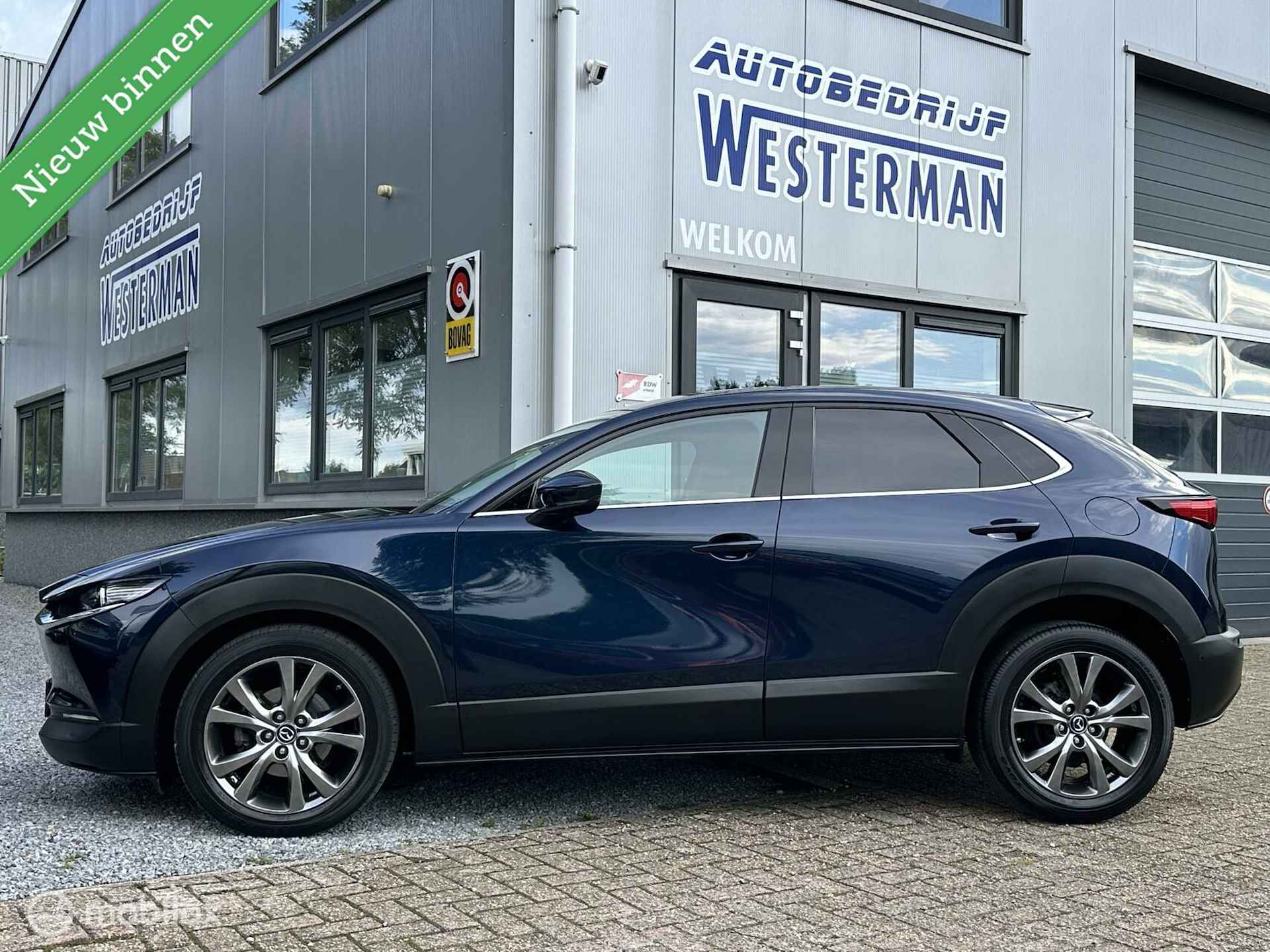 Mazda CX-30 2.0 e-SkyActiv-X M Hybrid Luxury Aut Acc 360° Camera Bose Head-up etc. - 4/25