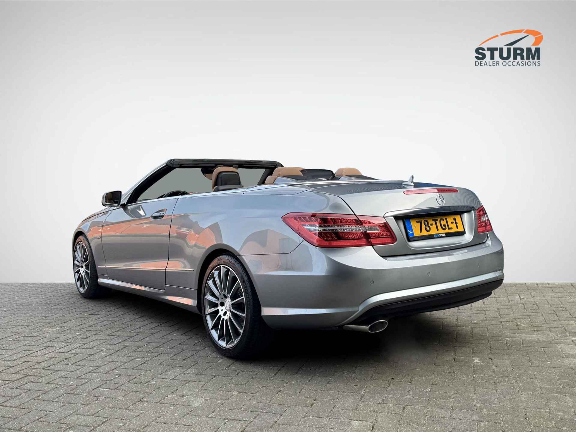 Mercedes-Benz E-klasse Cabrio 200 CGI Avantgarde NL-Auto | Stoel- + Nekverwarming | Navigatie | Bi-Xenon | Cruise & Climate Control | Vol-Leder | Rijklaarprijs! - 6/31