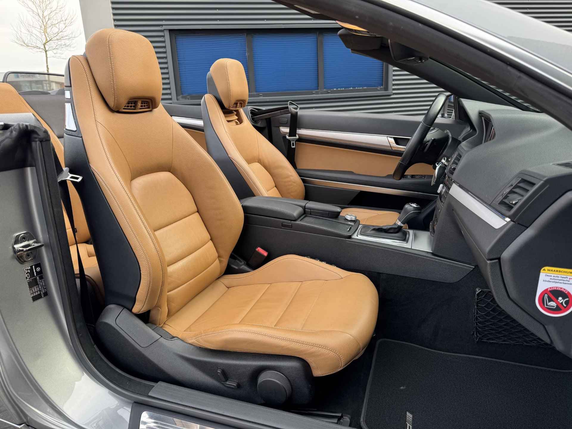 Mercedes-Benz E-klasse Cabrio 200 CGI Avantgarde NL-Auto | Stoel- + Nekverwarming | Navigatie | Bi-Xenon | Cruise & Climate Control | Vol-Leder | Rijklaarprijs! - 11/31