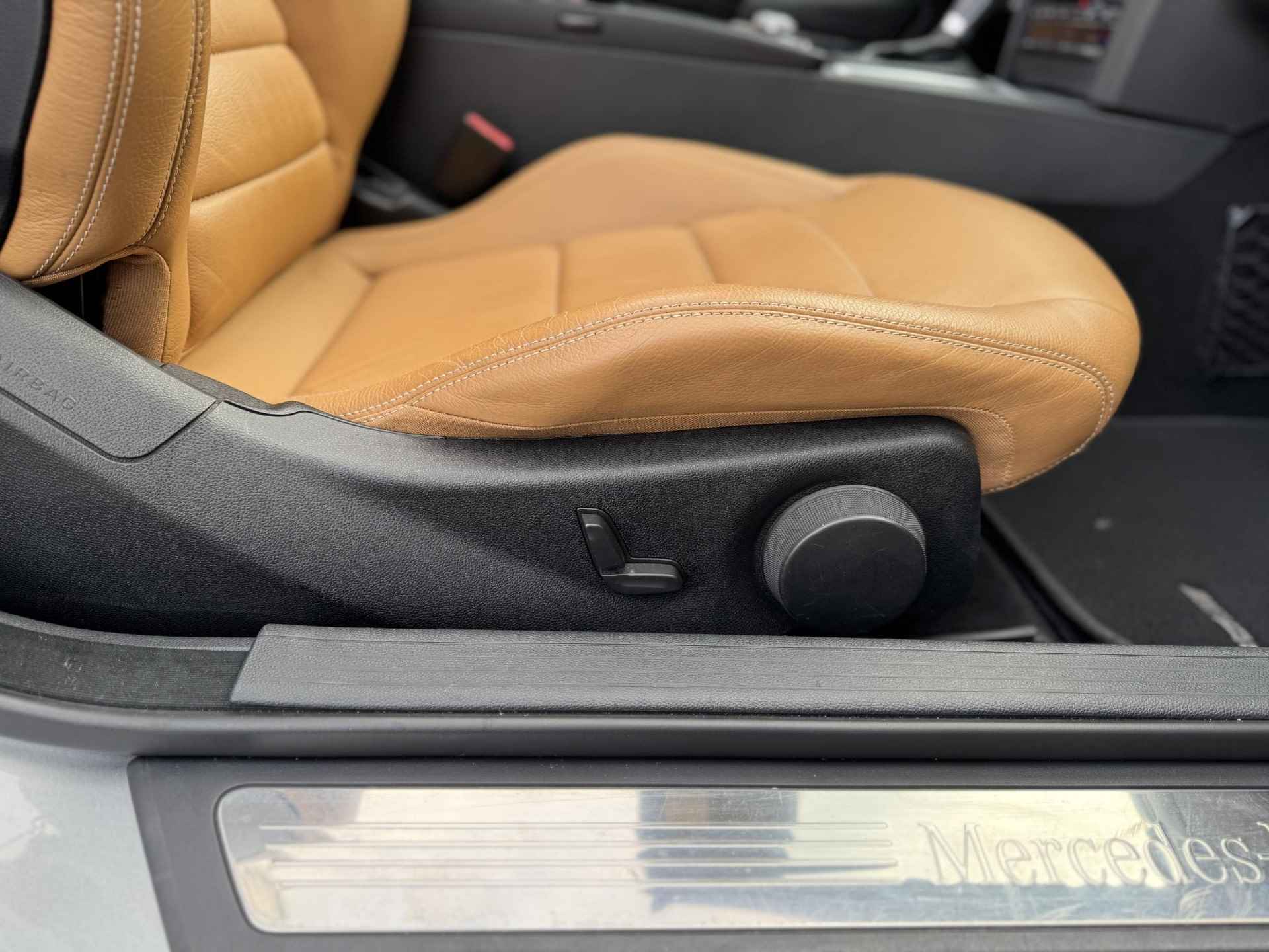 Mercedes-Benz E-klasse Cabrio 200 CGI Avantgarde NL-Auto | Stoel- + Nekverwarming | Navigatie | Bi-Xenon | Cruise & Climate Control | Vol-Leder | Rijklaarprijs! - 29/31