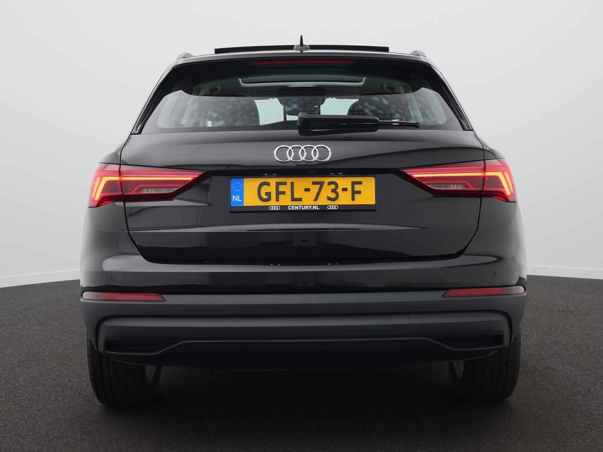 Audi Q3 45 TFSI e Edition Navi | Clima | Adaptive Cruise | Camera | LED | Panoramadak | Trekhaak (Zwenkbaar) | Stoelverwarming - 8/54