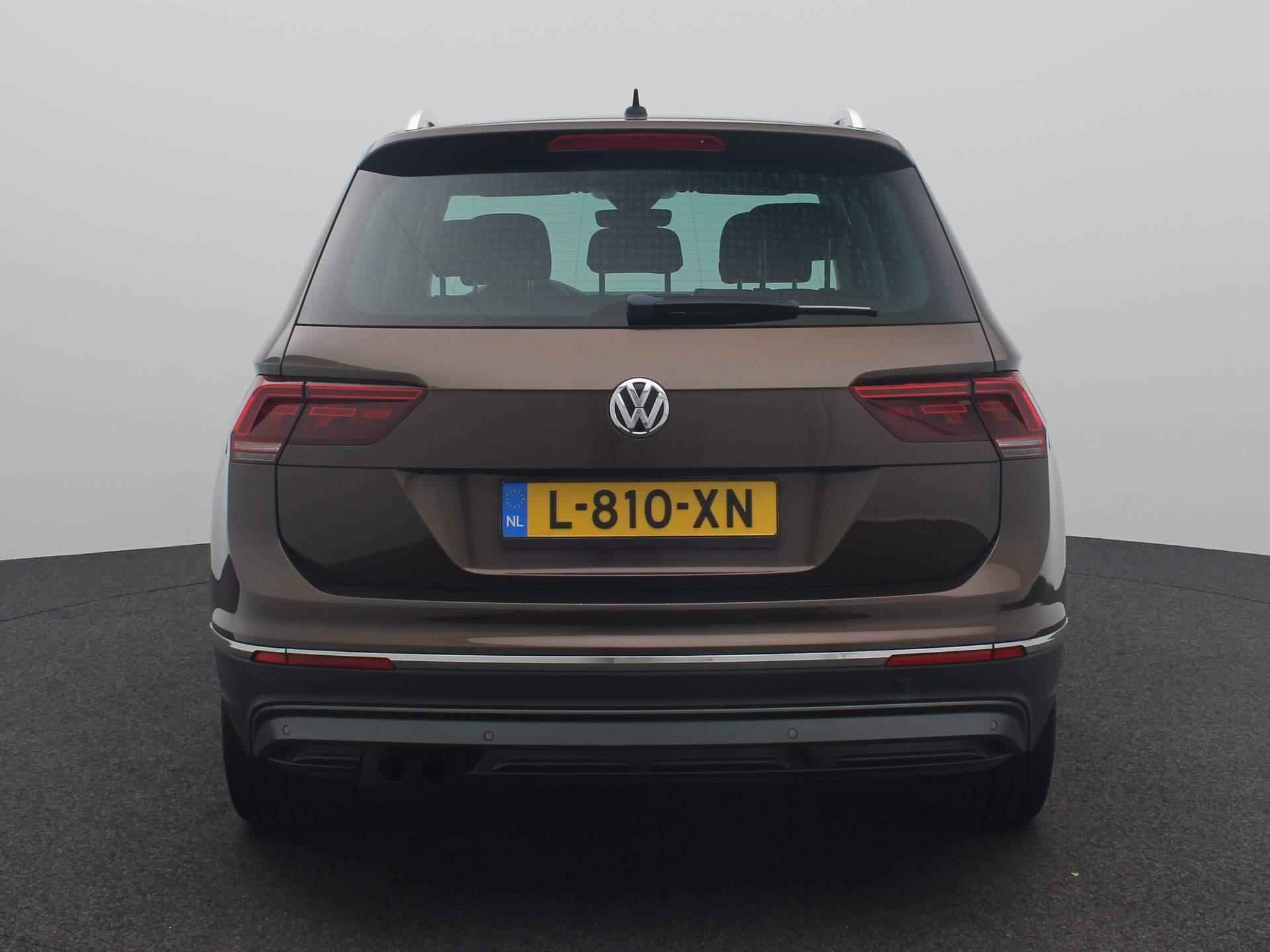 Volkswagen Tiguan 1.4 TSI 4Motion Comfortline Business R | 2.000KG Trekgewicht | Navigatie | Camera - 5/47