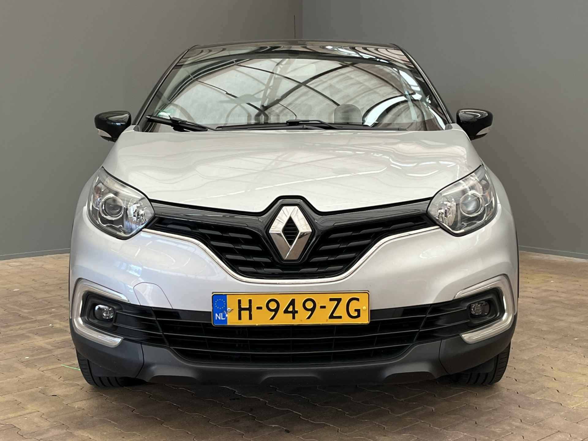 Renault Captur 0.9 90PK TCe Zen | Navigatie | Bluetooth | Cruise C. | PDC | 16" Lichtmetaal | Bluetooth | Zwart Dak | Airco | Cruise - 8/24