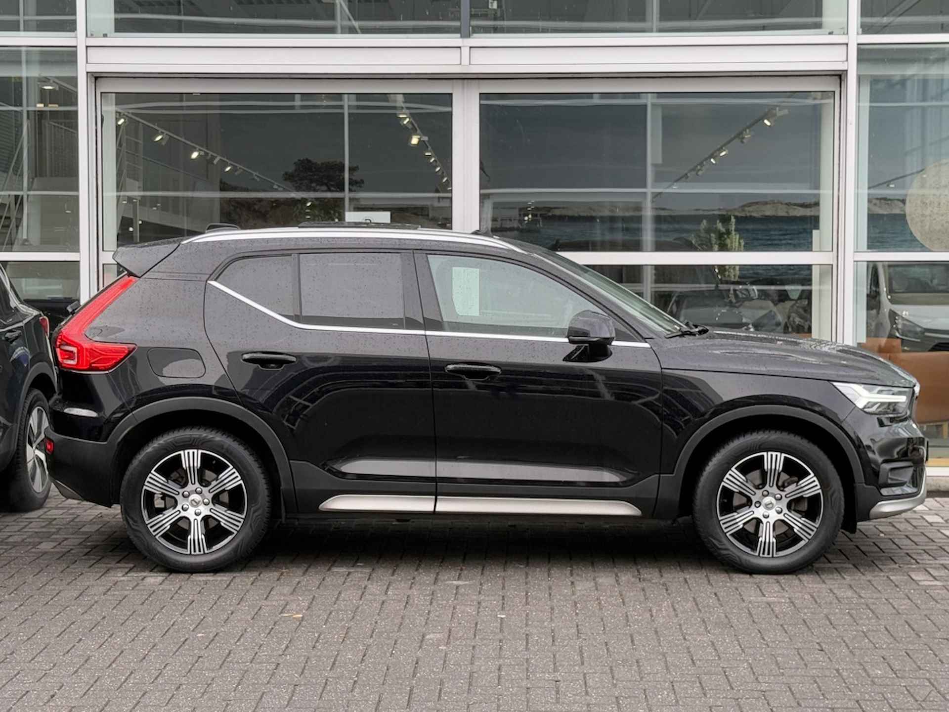 Volvo XC40 T4 190PK AUT8 Inscription| Adap.Cruise| Panodak| 360Camera| Trek - 4/44