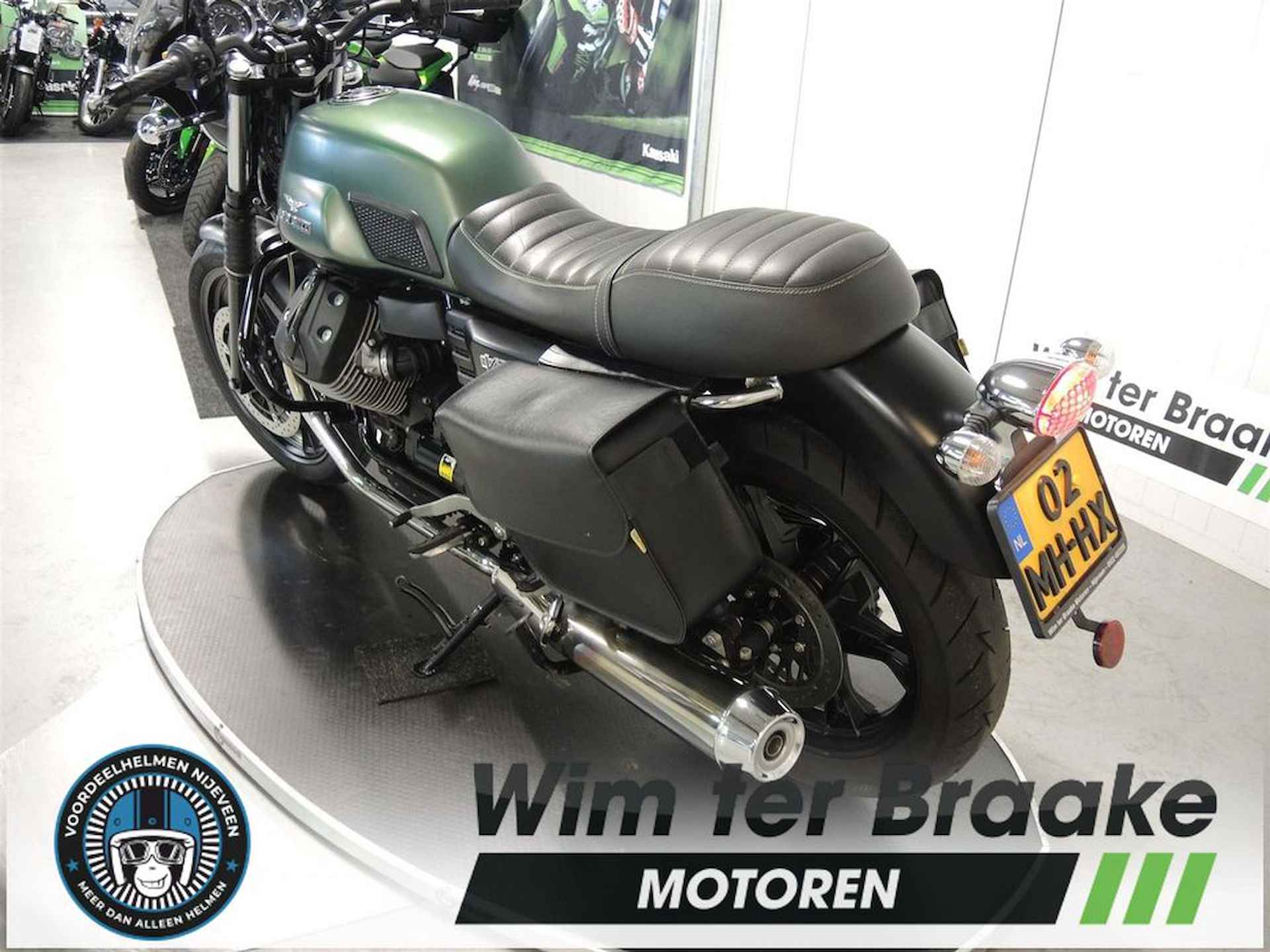 Moto Guzzi V7 II Stone - 5/9