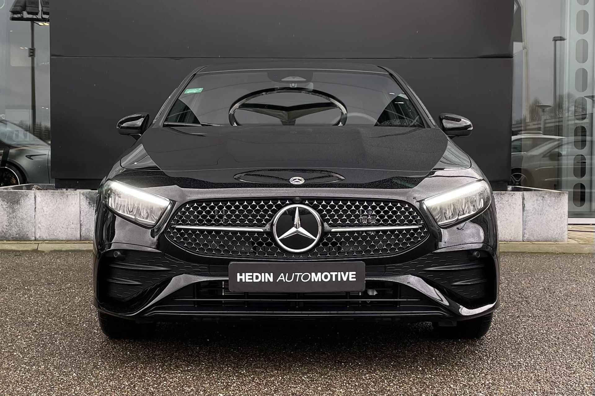 Mercedes-Benz A-Klasse A 250e Automaat Star Edition Limited AMG Line | Nightpakket | Panoramadak - 9/29